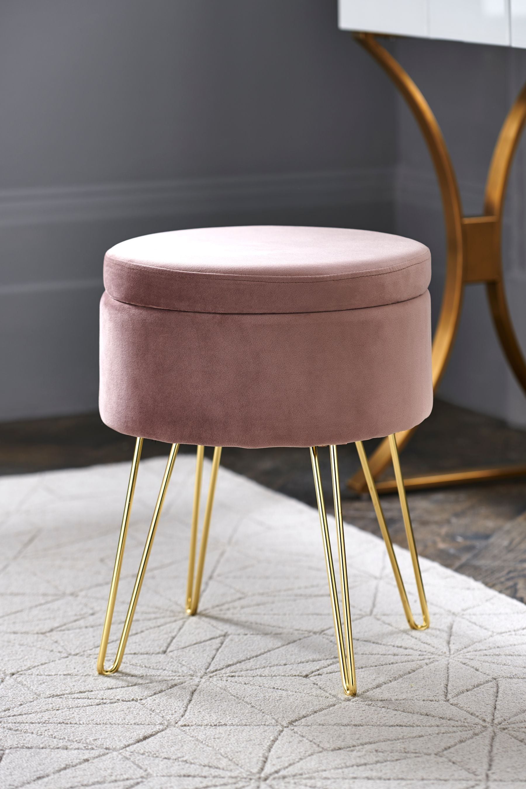 Blush pink best sale bedroom stool