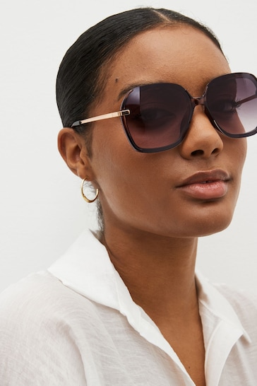 gucci eyewear round form wayfarer-frame sunglasses item
