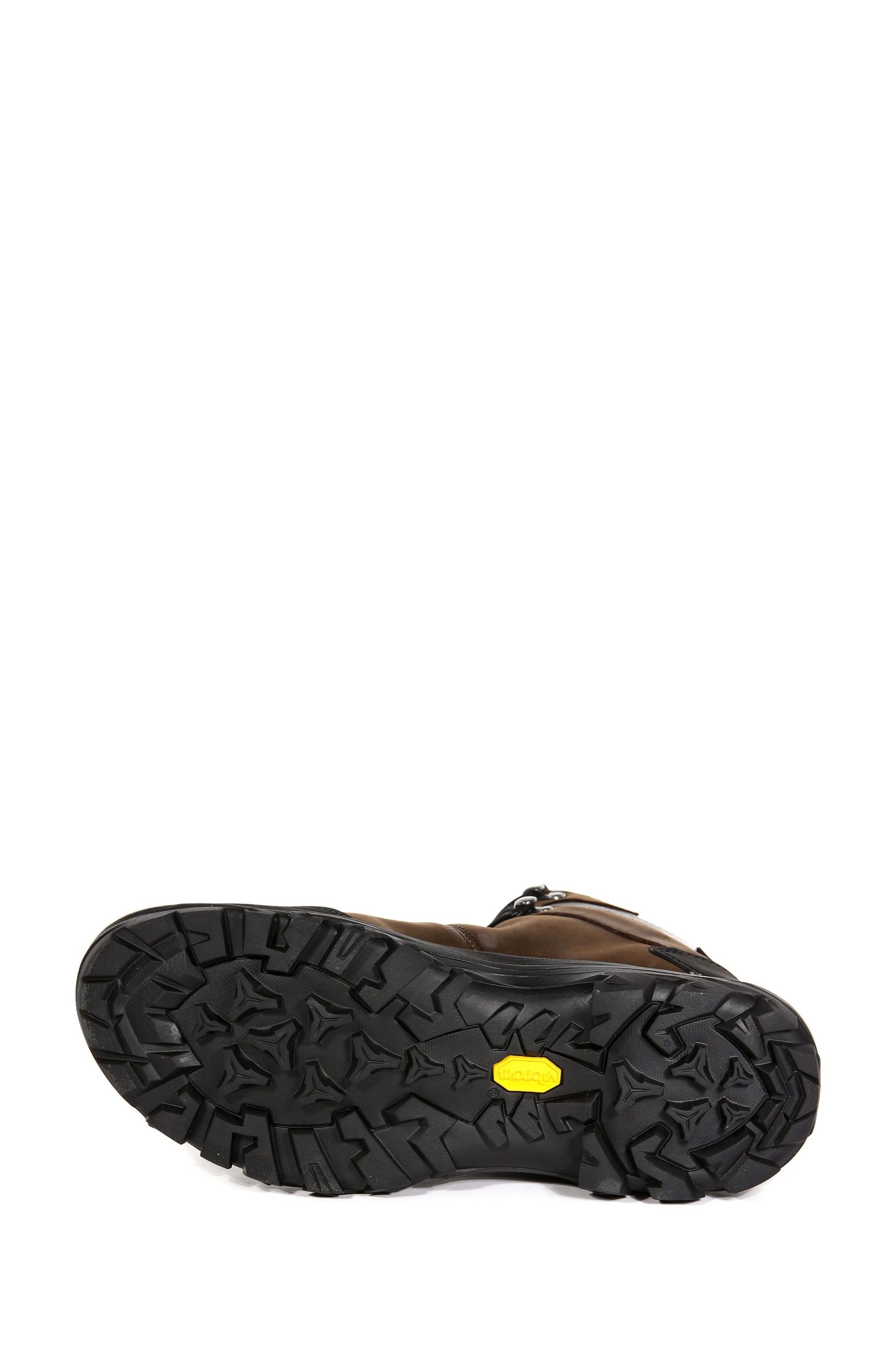 Regatta burrell leather new arrivals