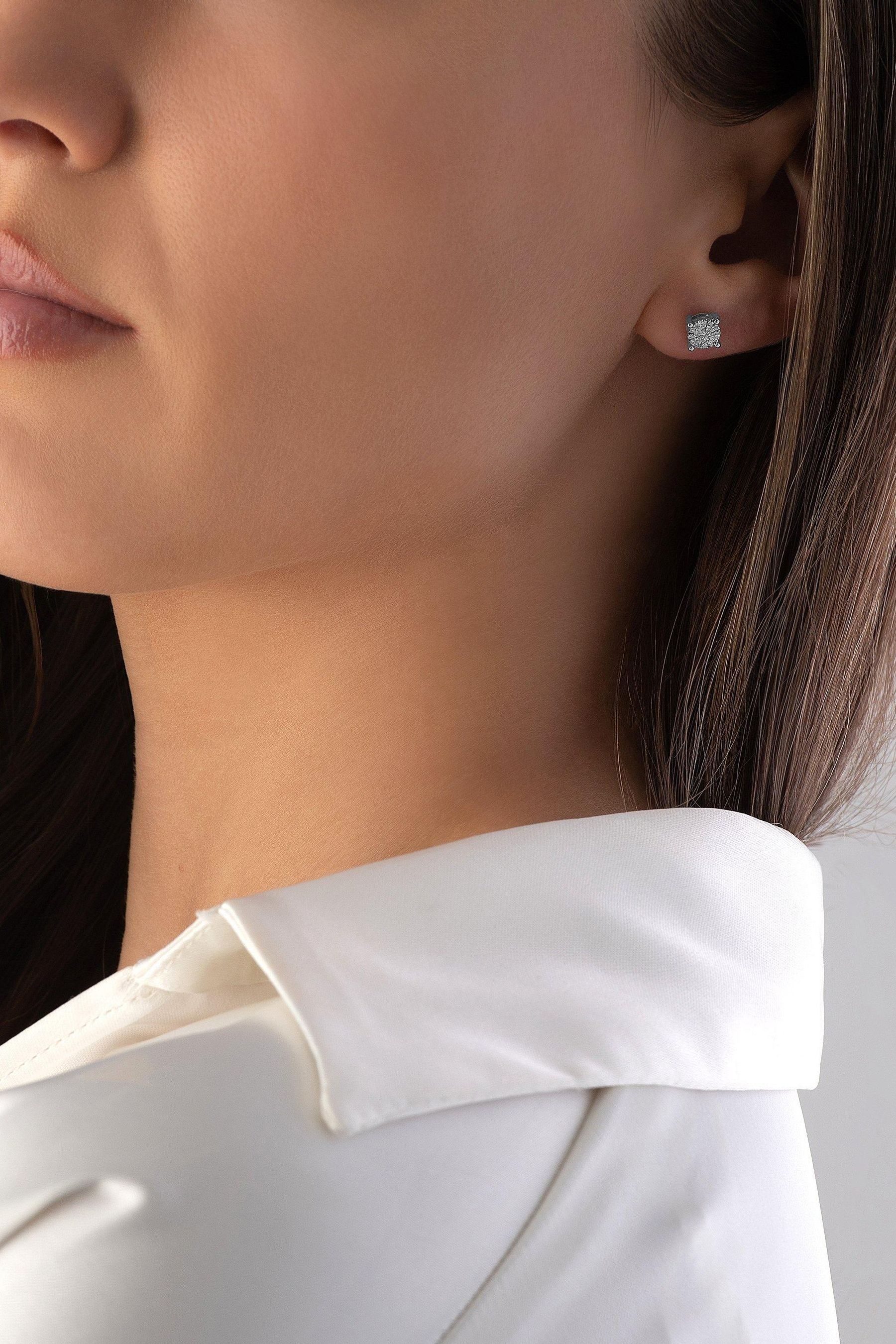 Beaverbrooks white online gold earrings