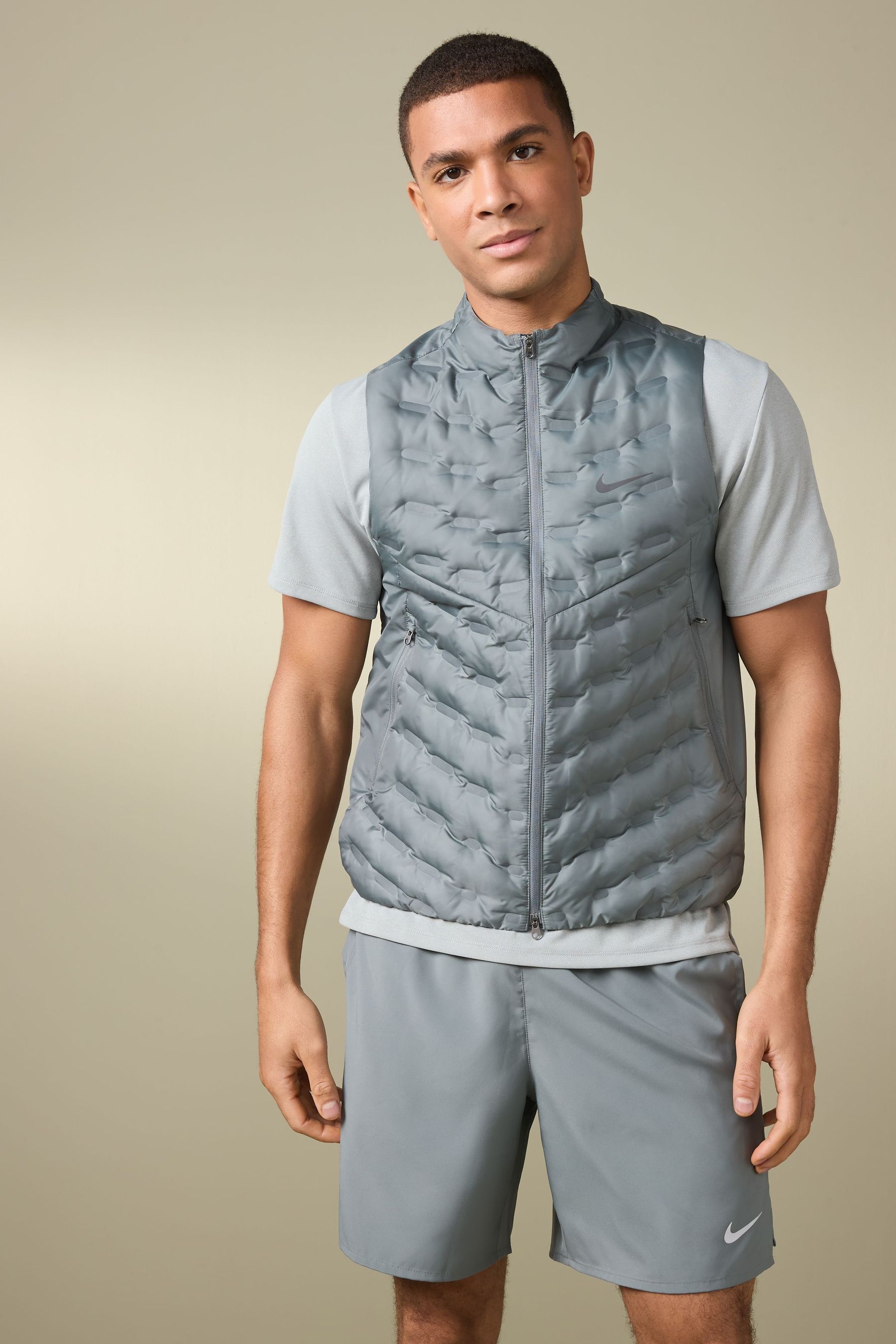 Nike aeroloft running vest sale