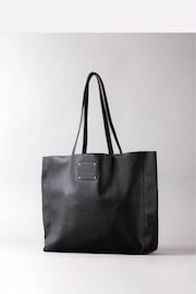 Lakeland Leather Black Tarn Leather Bucket Bag - Image 2 of 8