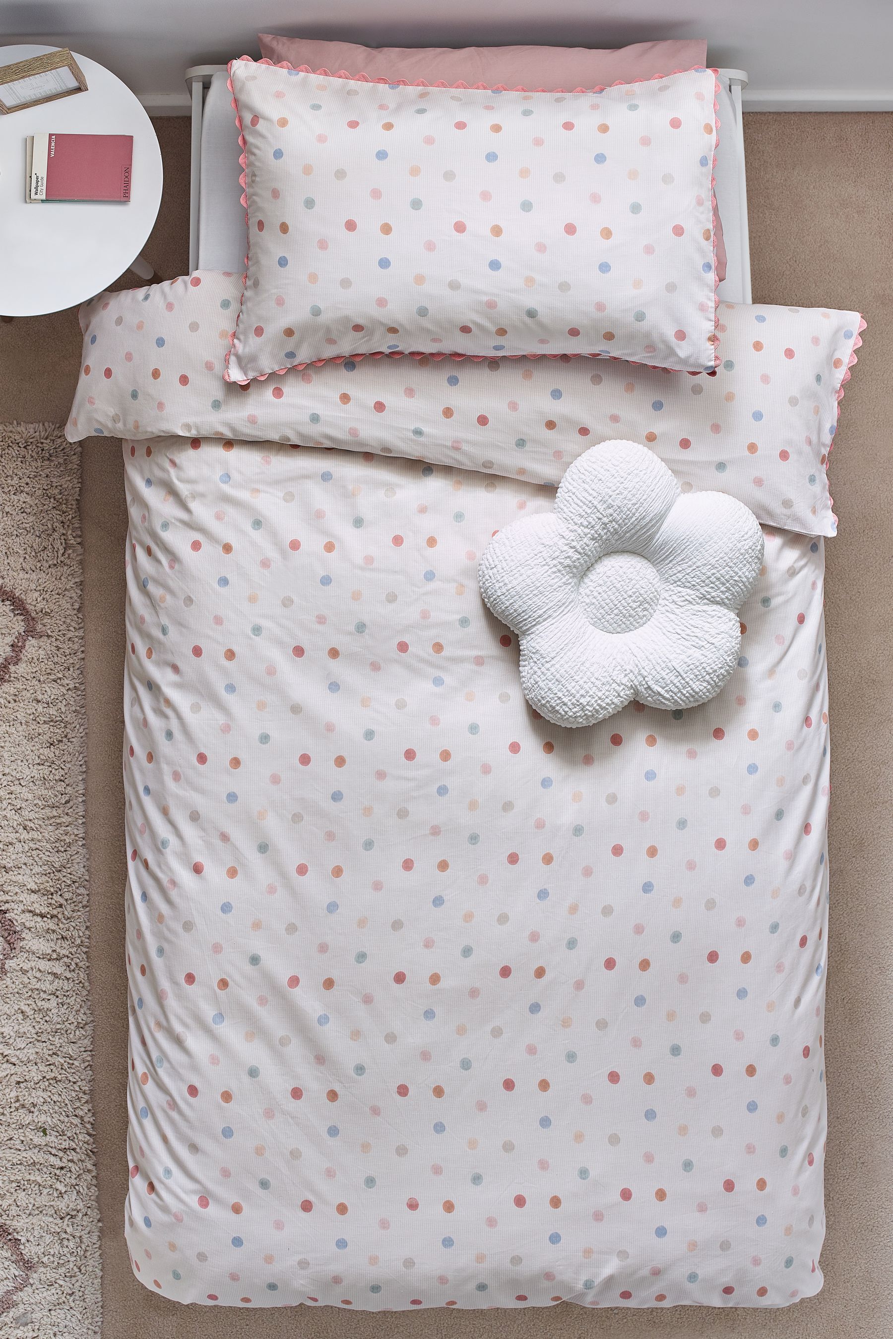 Pink polka dot pillowcase cheap