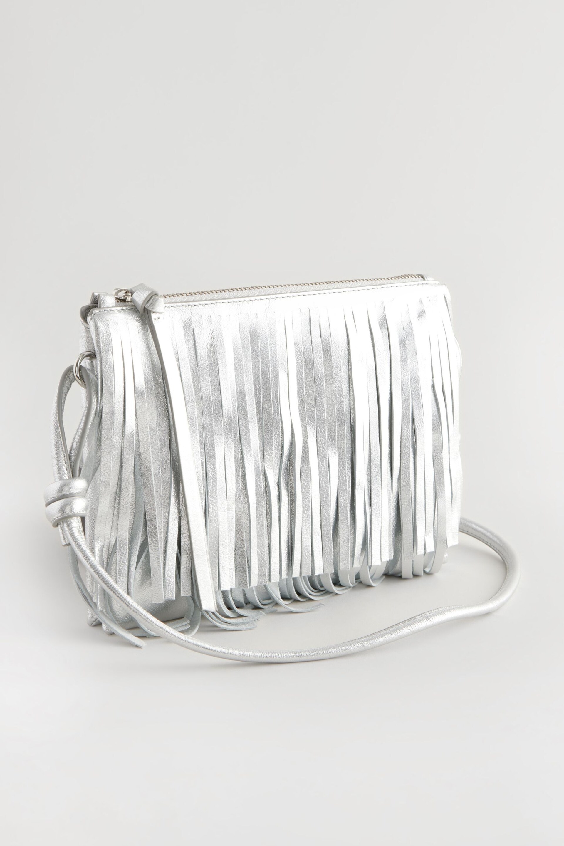 Silver Leather Fringe Western Cross-Body Bag - Image 5 of 9