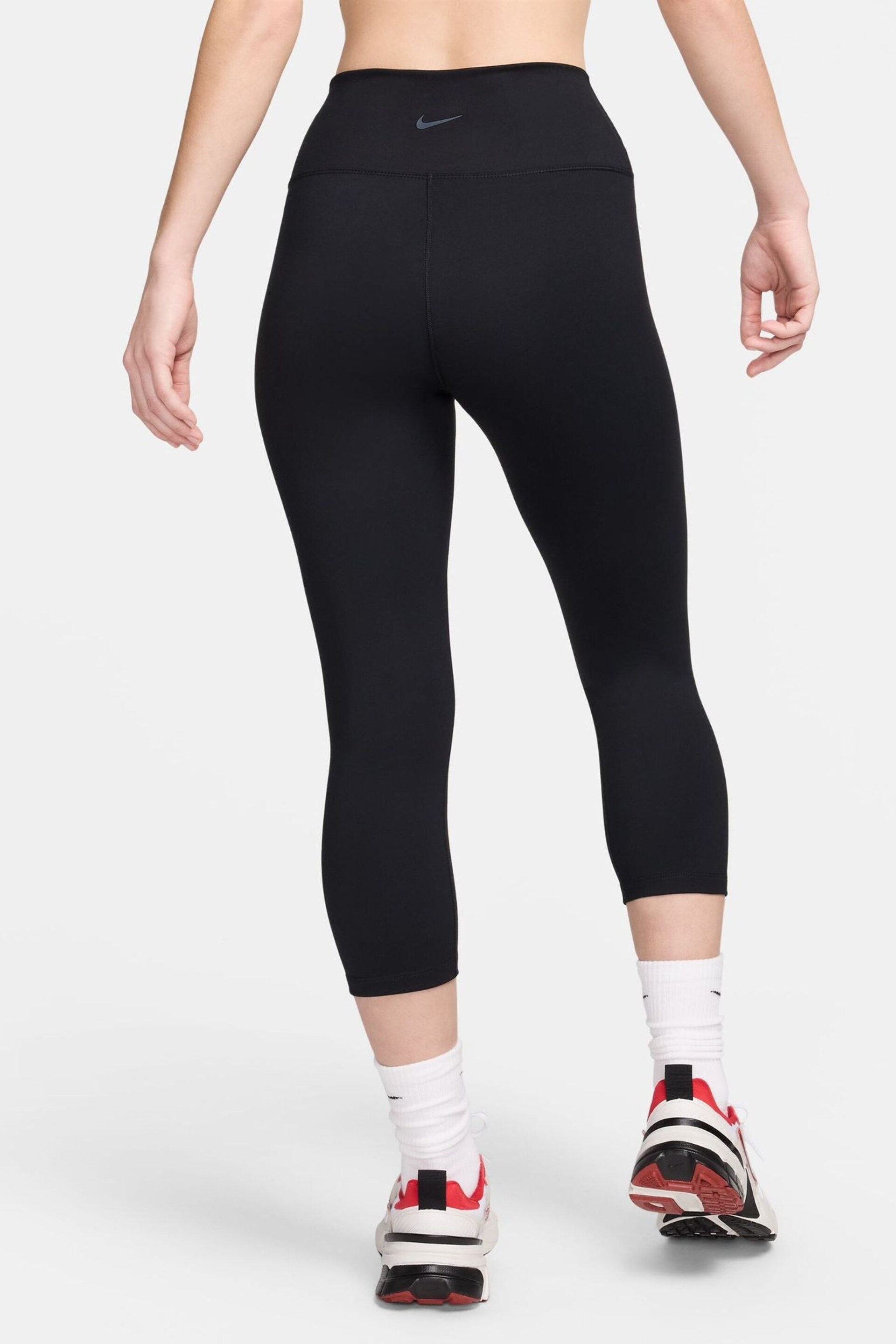 Nike Black One High-Waisted Crop Leggings - Image 2 of 9