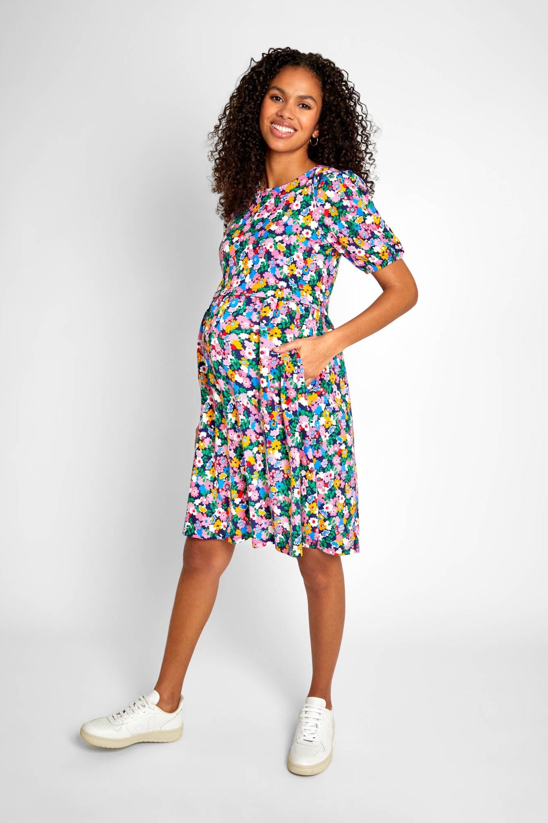 Plus size top nursing dresses uk