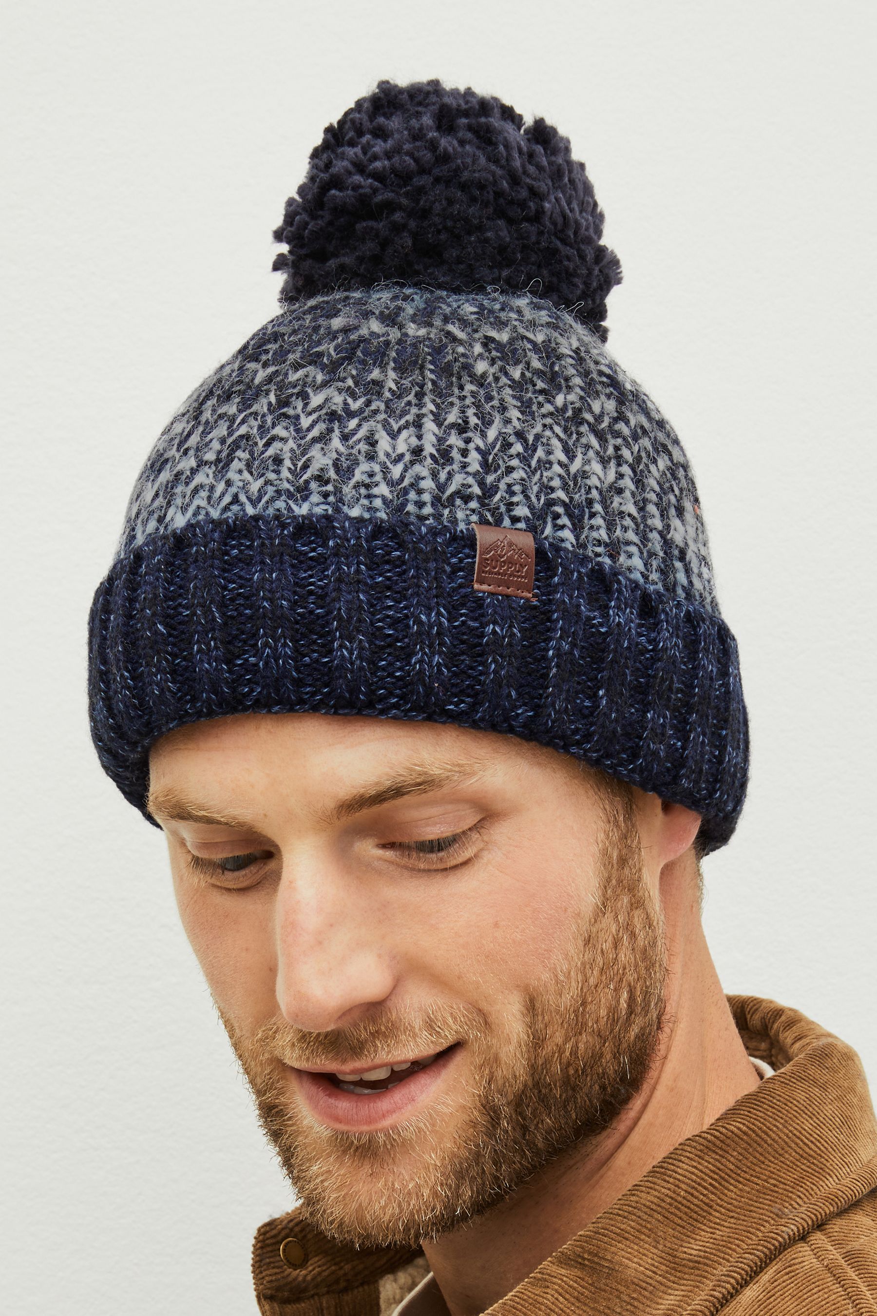 Mens bobble hat next clearance