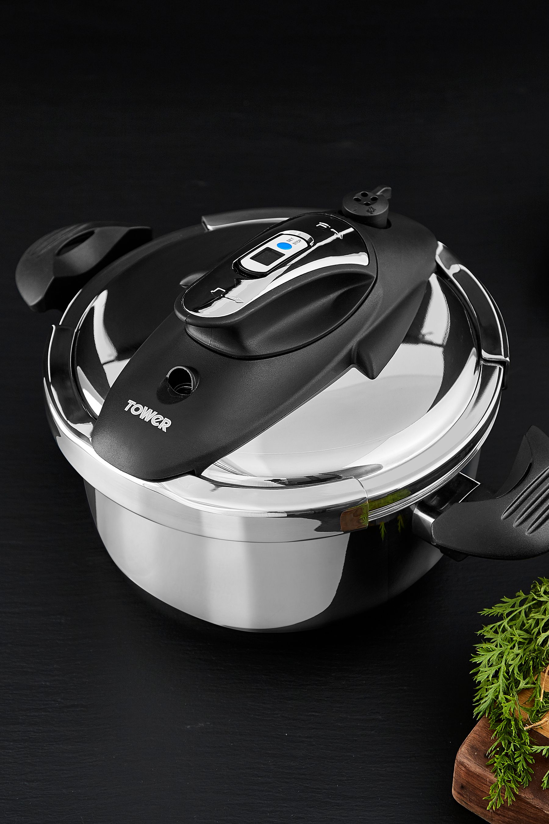 Buy Tower Ultima 4L Pressure Cooker from the Next UK online shop