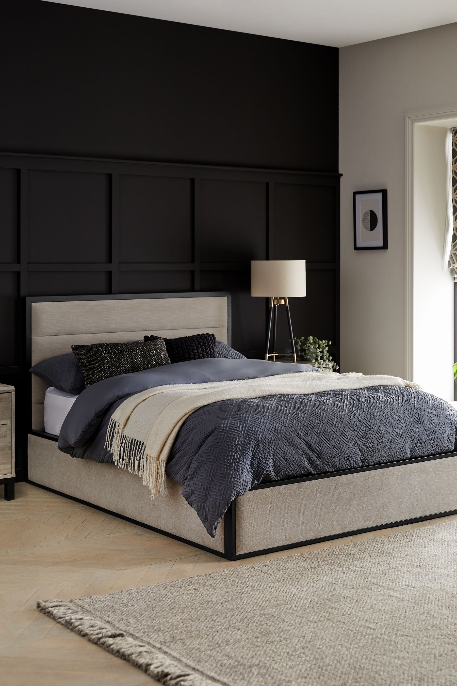 Black queen bed frame with storage sale