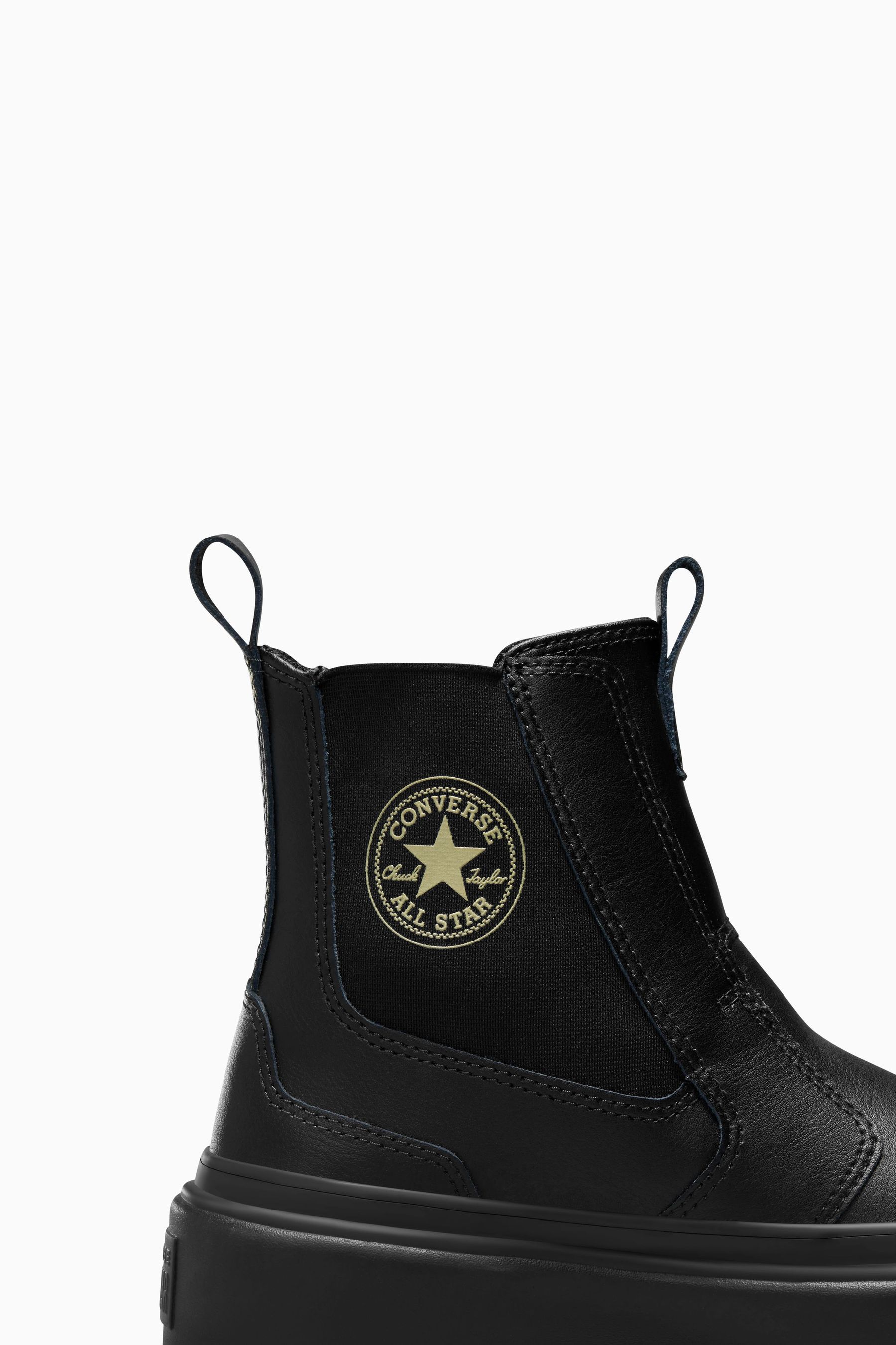 Chuck taylor boots womens hotsell