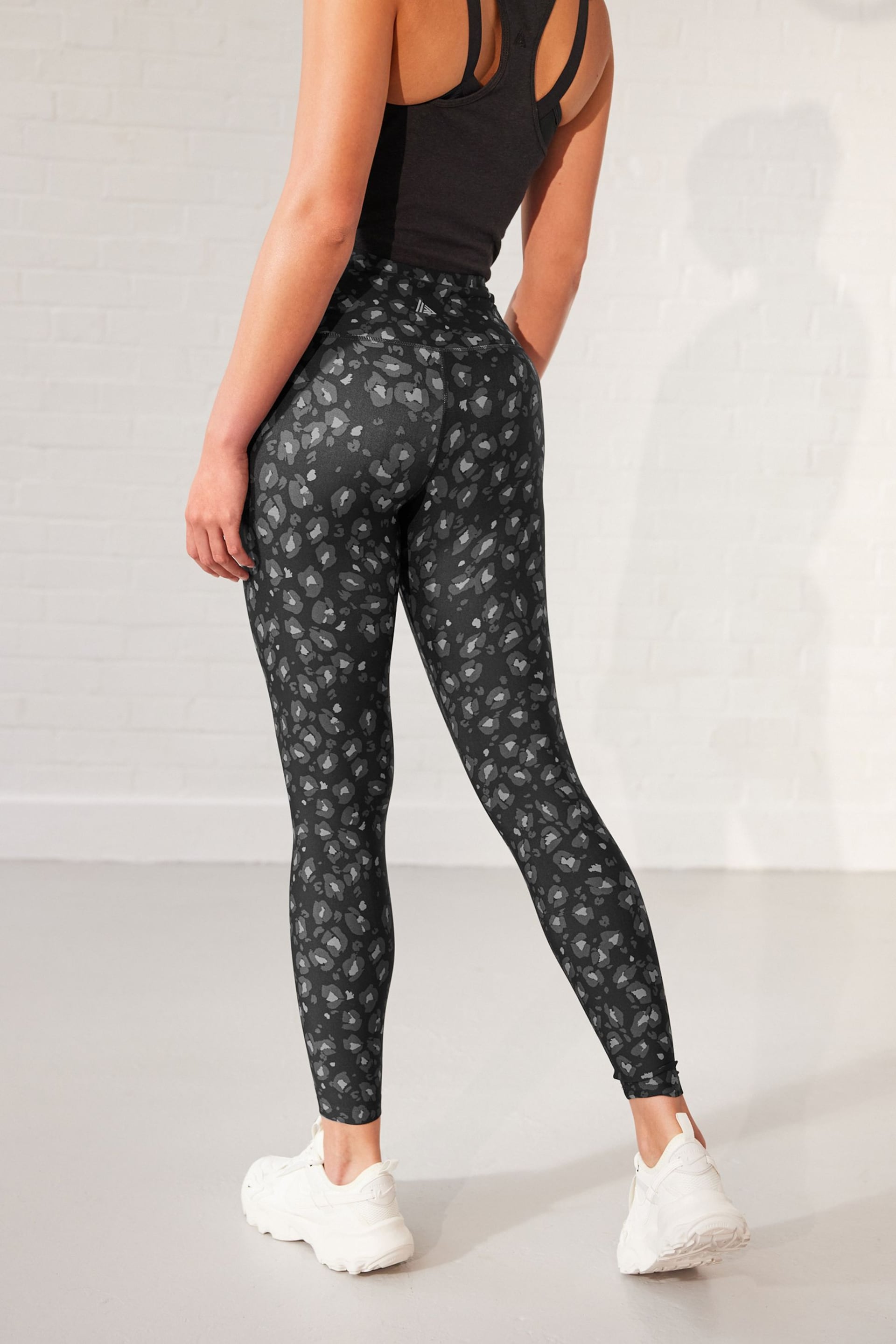 Charcoal Animal Print Active High Rise Sports Sculpting Leggings - Image 3 of 7