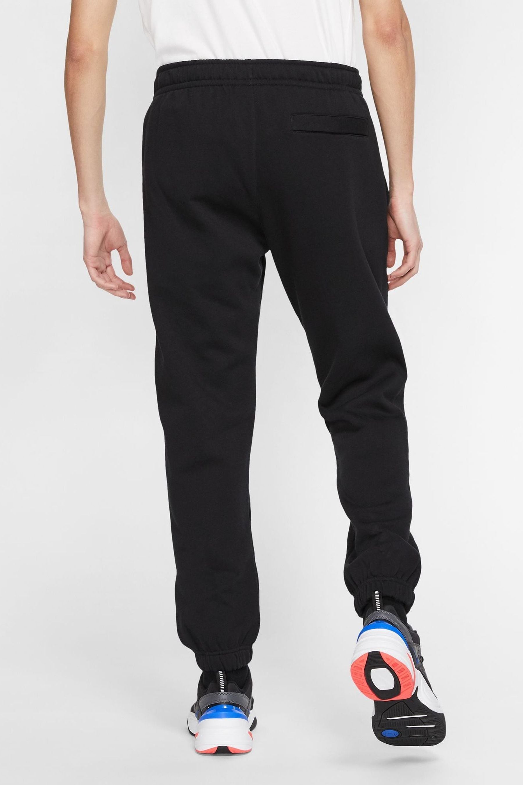 Nike club cuffed sweatpants in black online