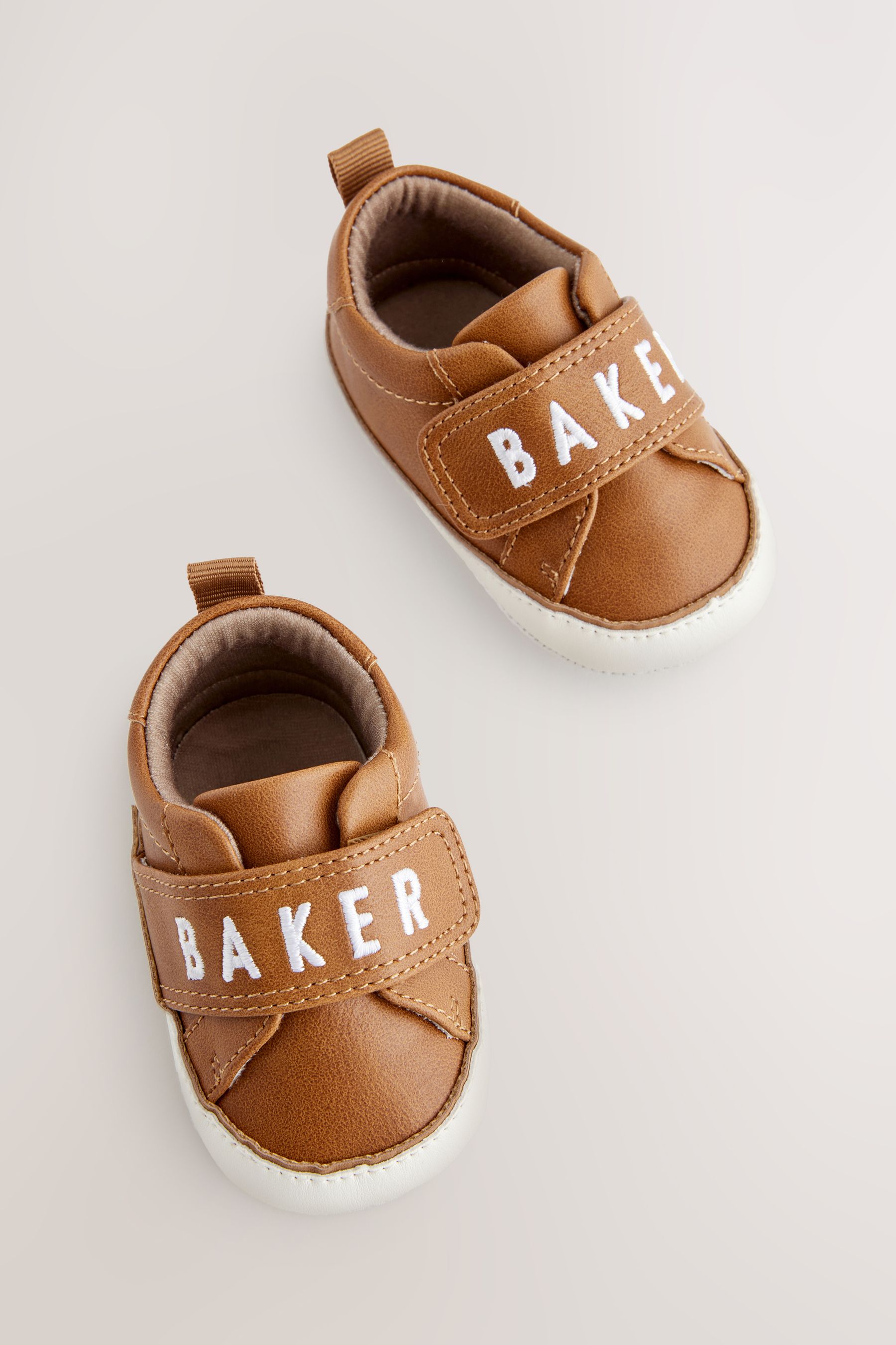 Ted baker boys trainers hotsell