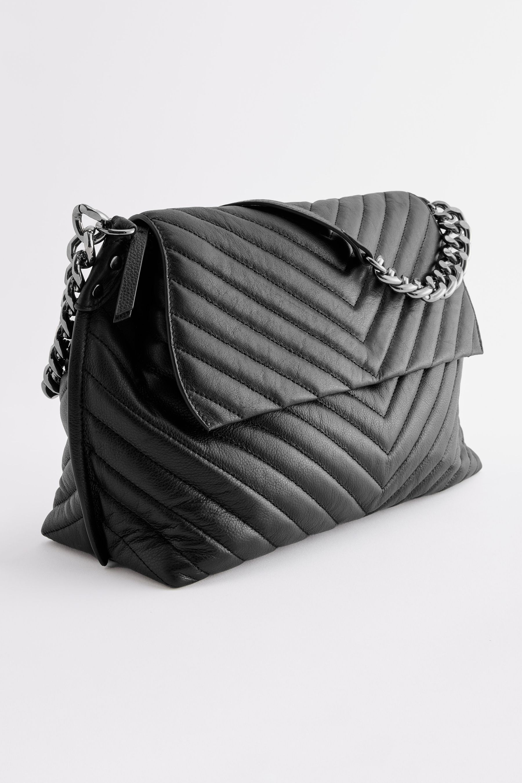 Next 2025 handbags black