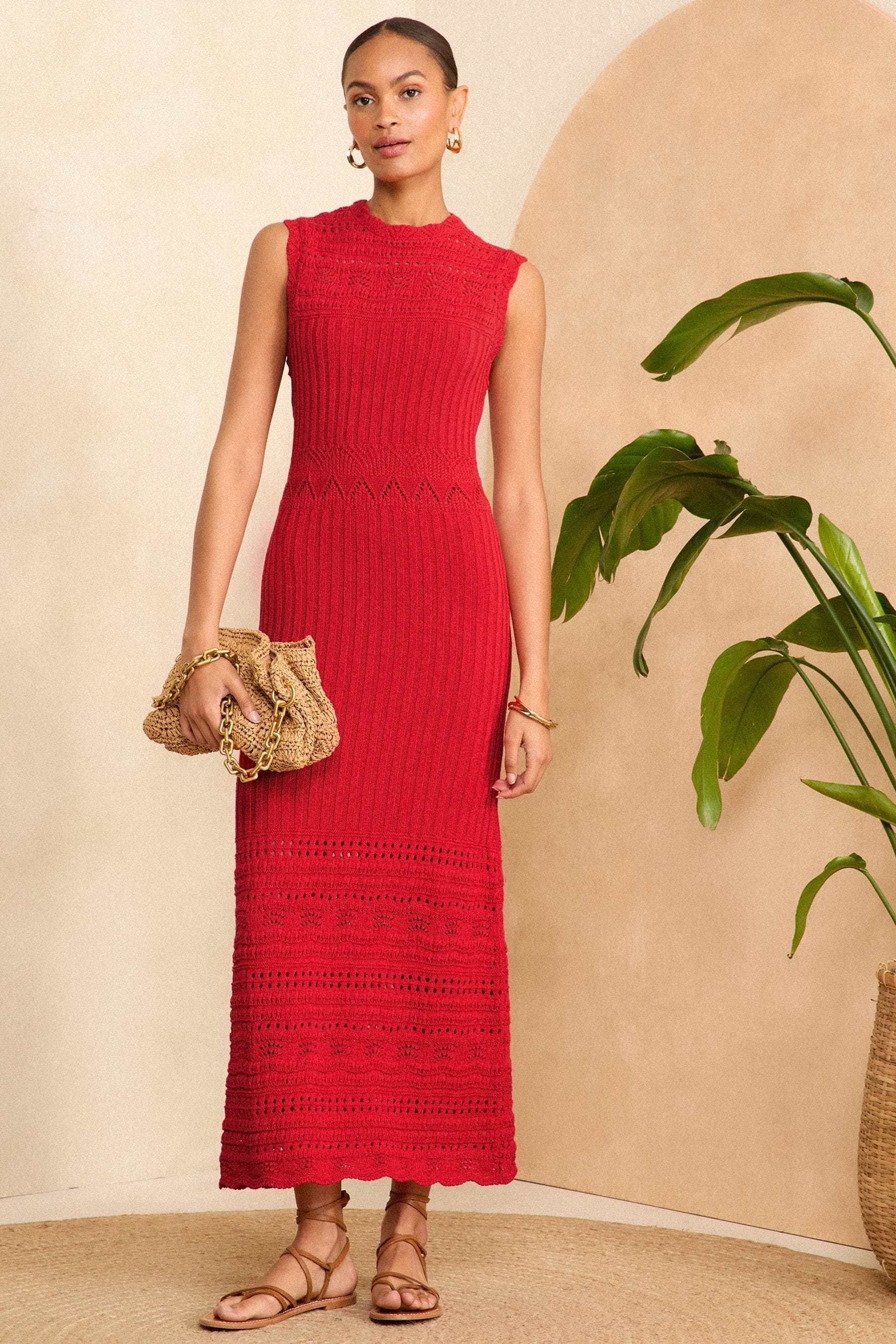 Red sleeveless midi dress clearance
