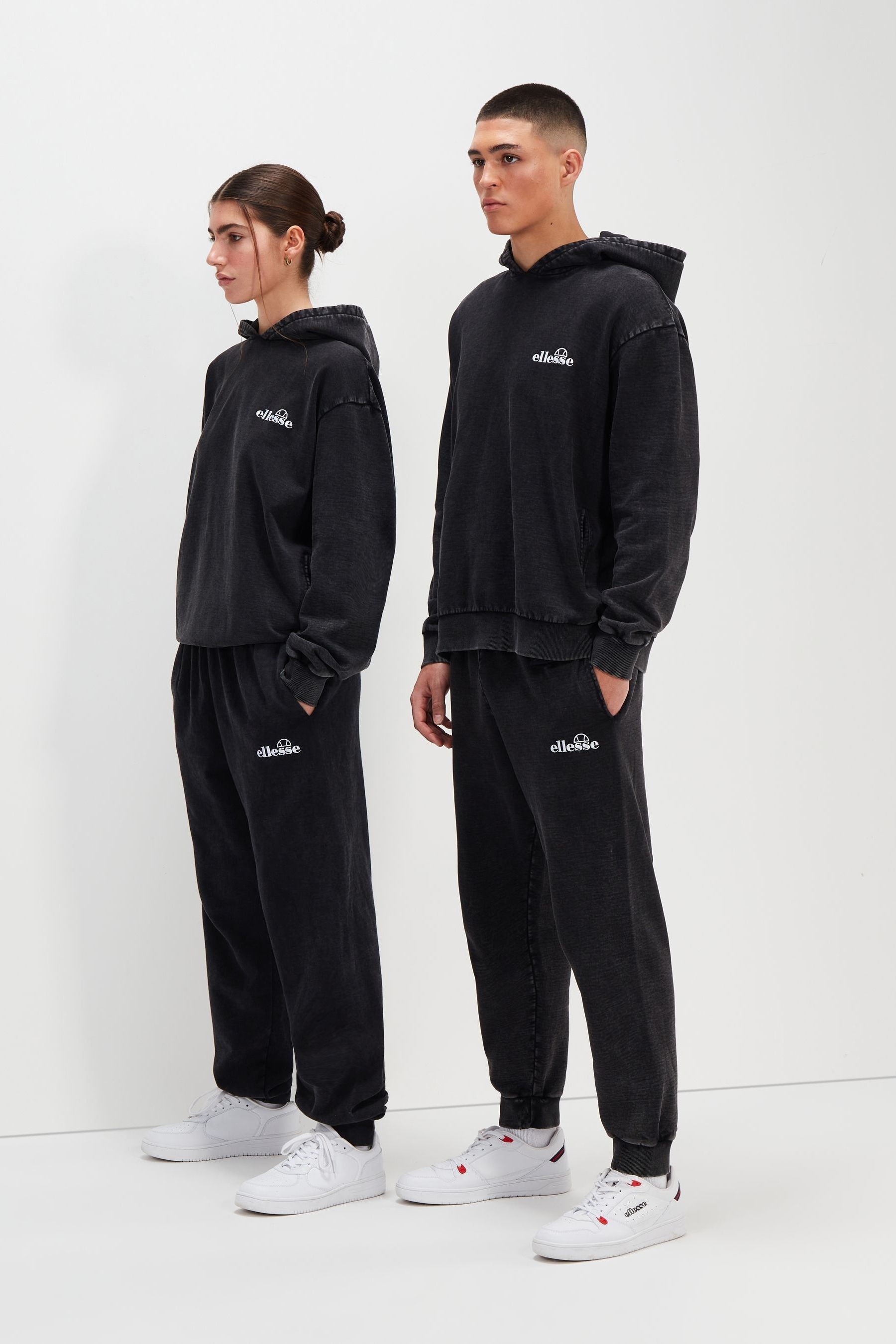 Ellesse black joggers store