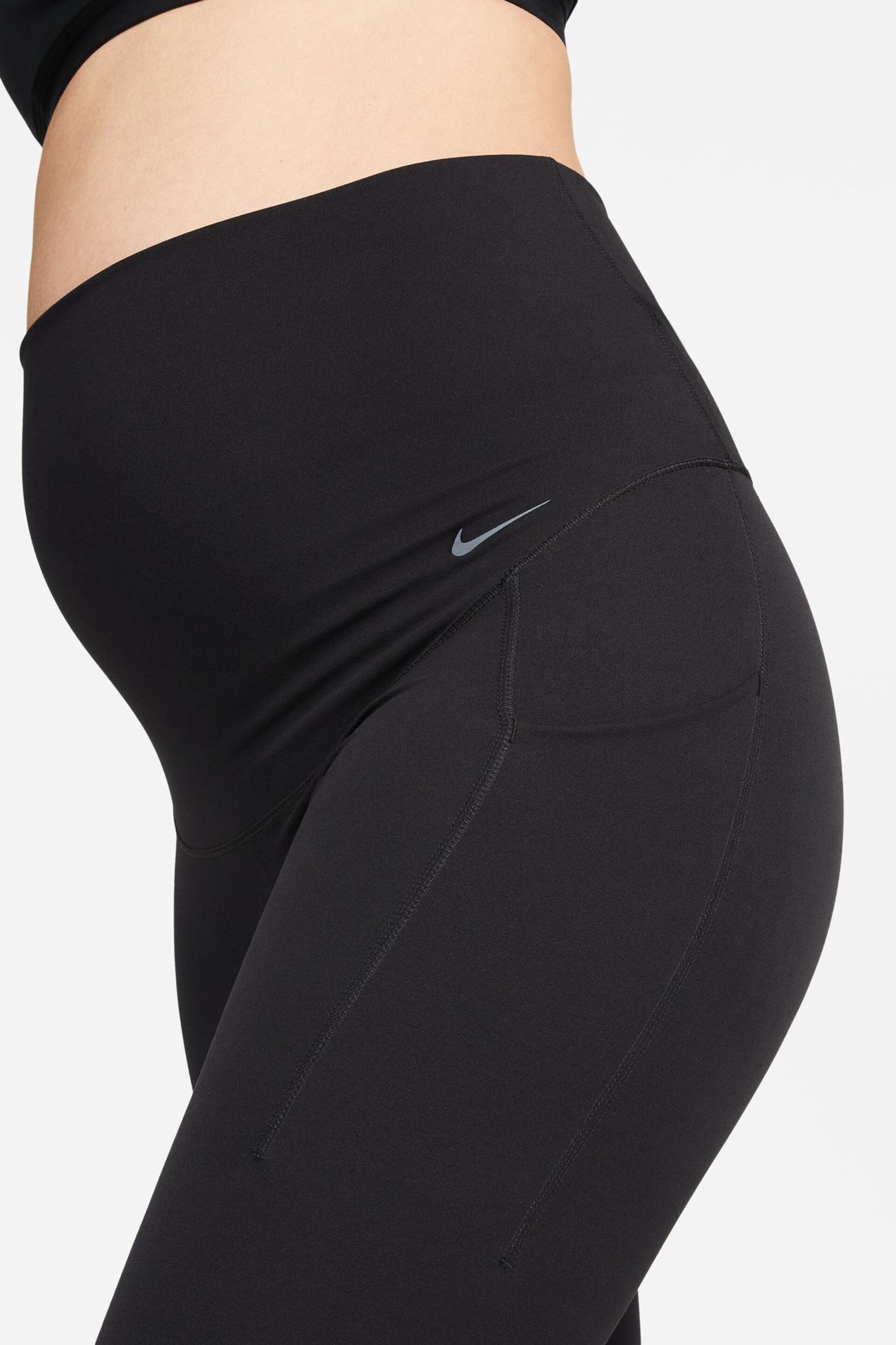 Nike Black Maternity Zenvy High Waisted 7/8 Leggings with Pockets - Image 4 of 9