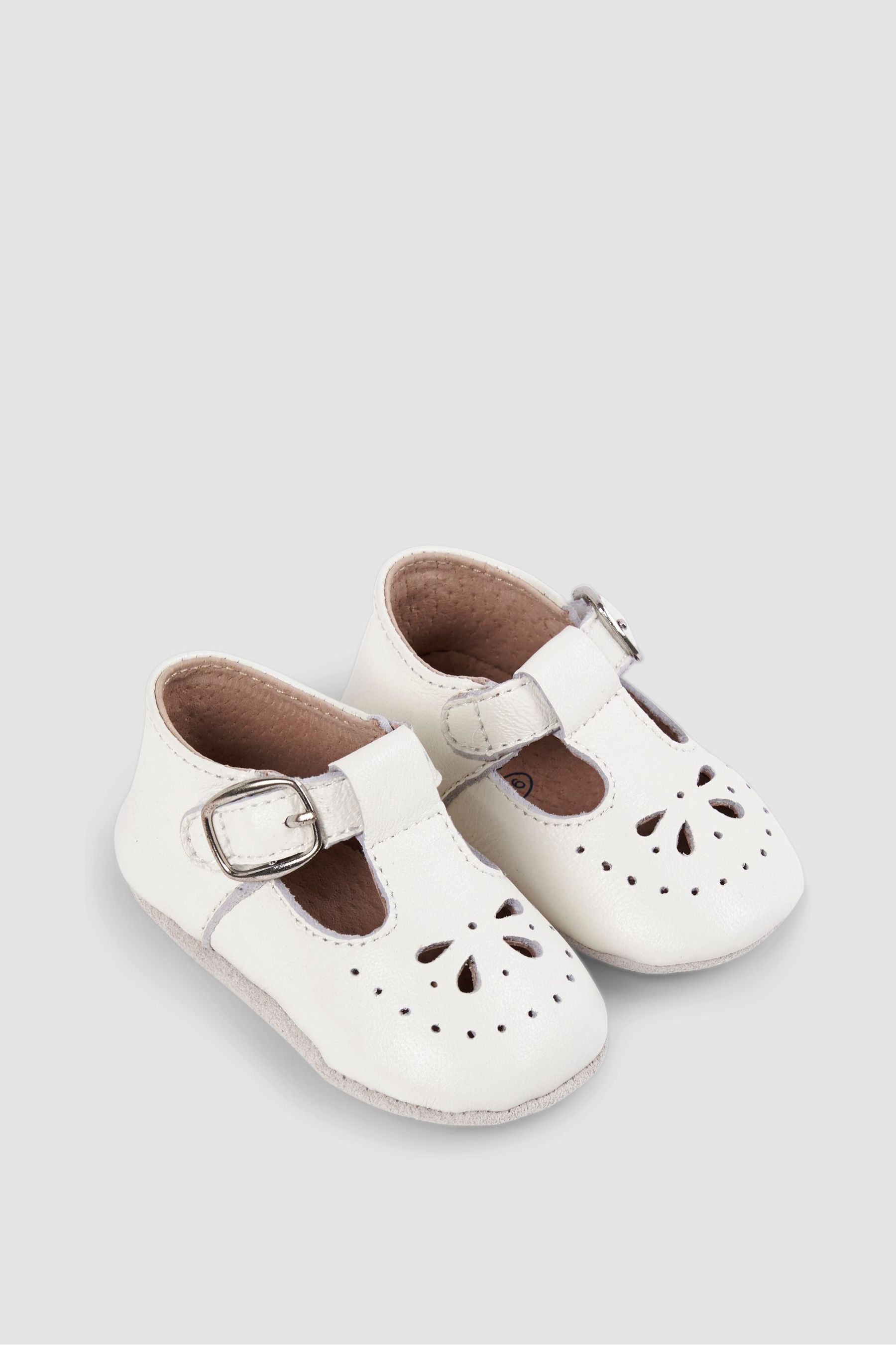 Pre walking shoes next clearance
