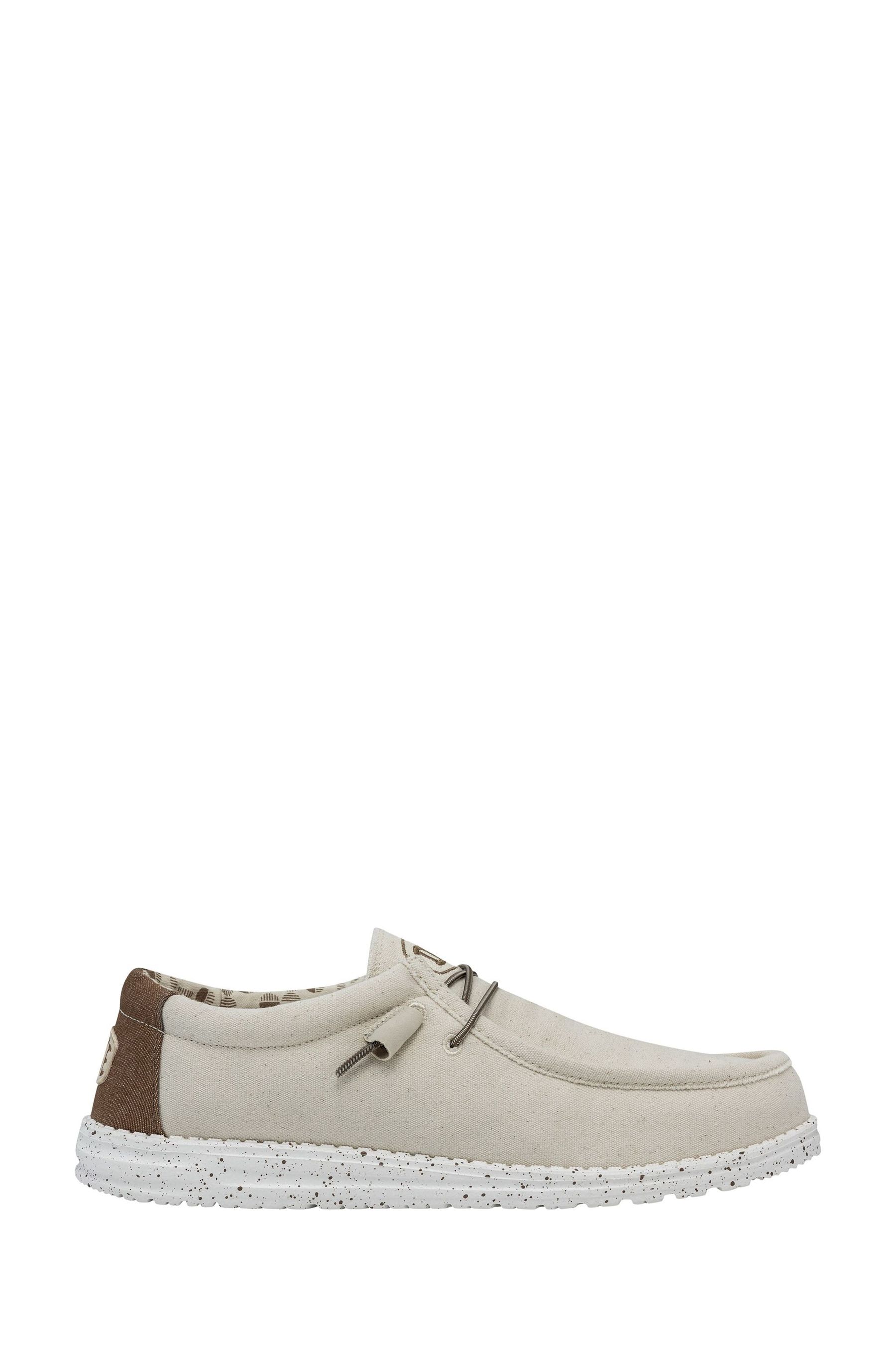 Stores that carry discount hey dude shoes