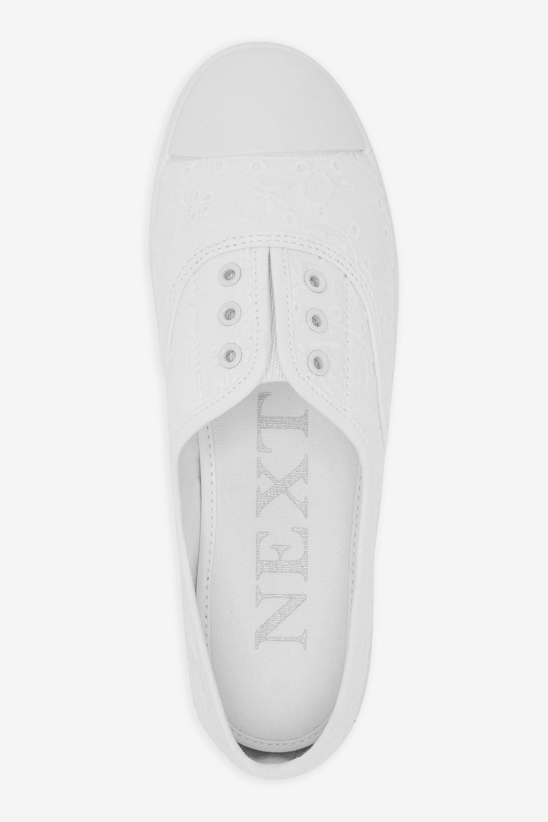 Laceless canvas 2025 shoes ladies