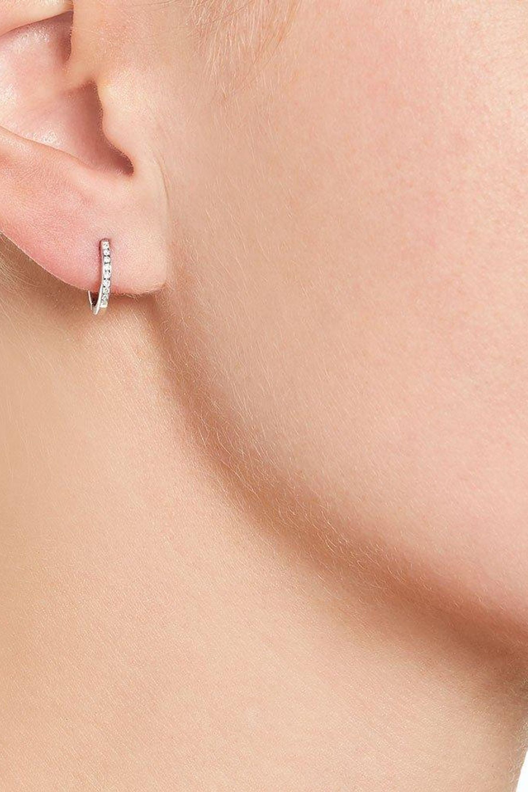 Beaverbrooks hoop earrings discount