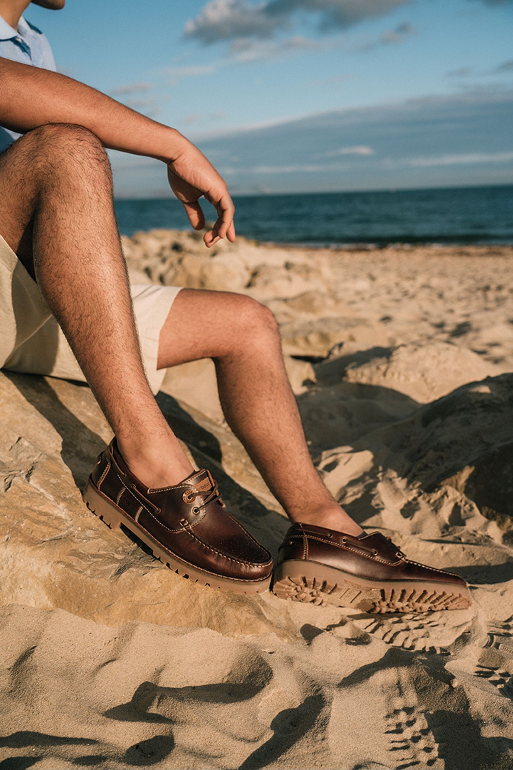 Beach boat shoes store