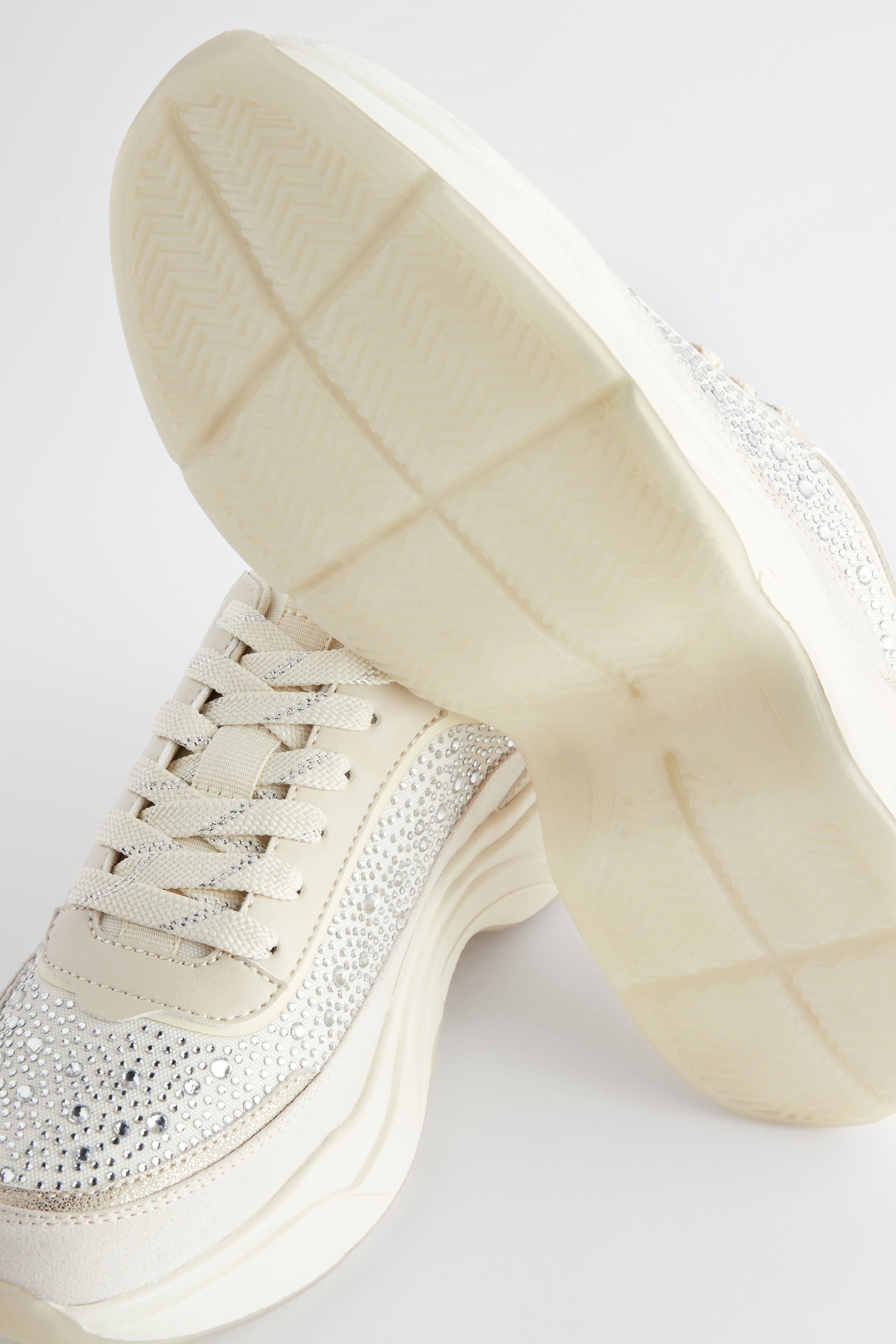 Chunky sole mens trainers hotsell