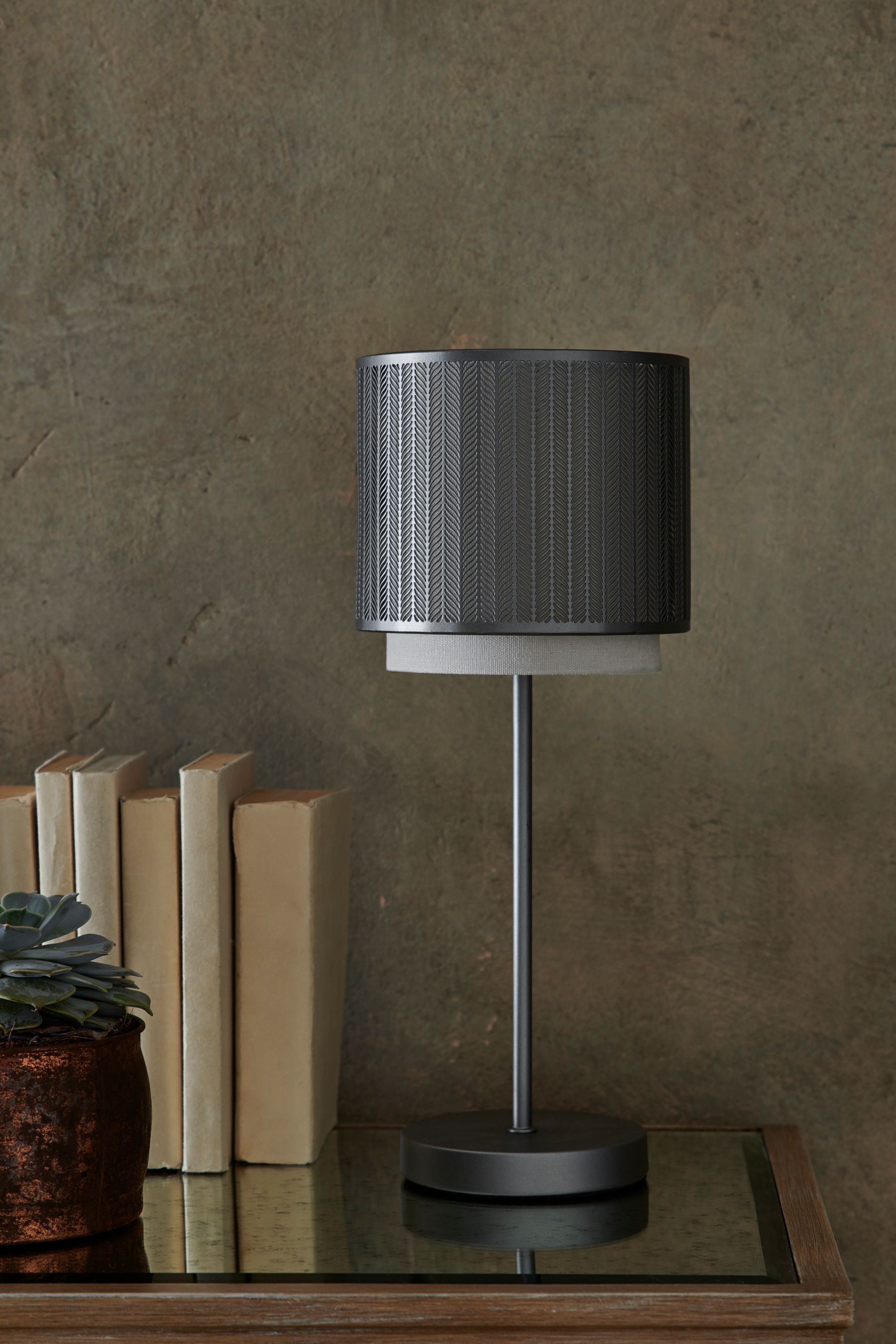 Silver Jada Touch Table Lamp