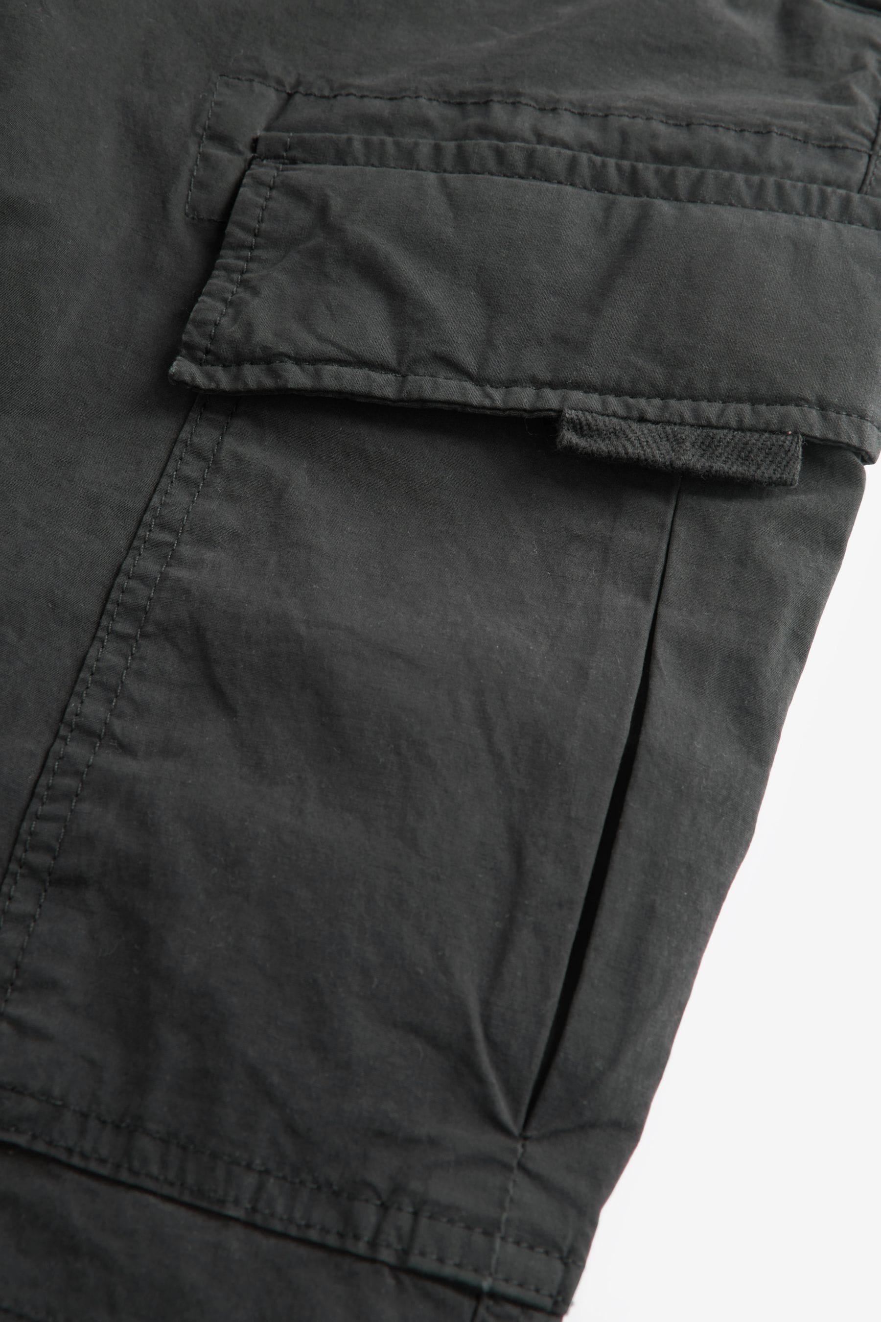 Acheter Noir Ajustement regulier Pantalon cargo style militaire en tissu stretch from Next Canada