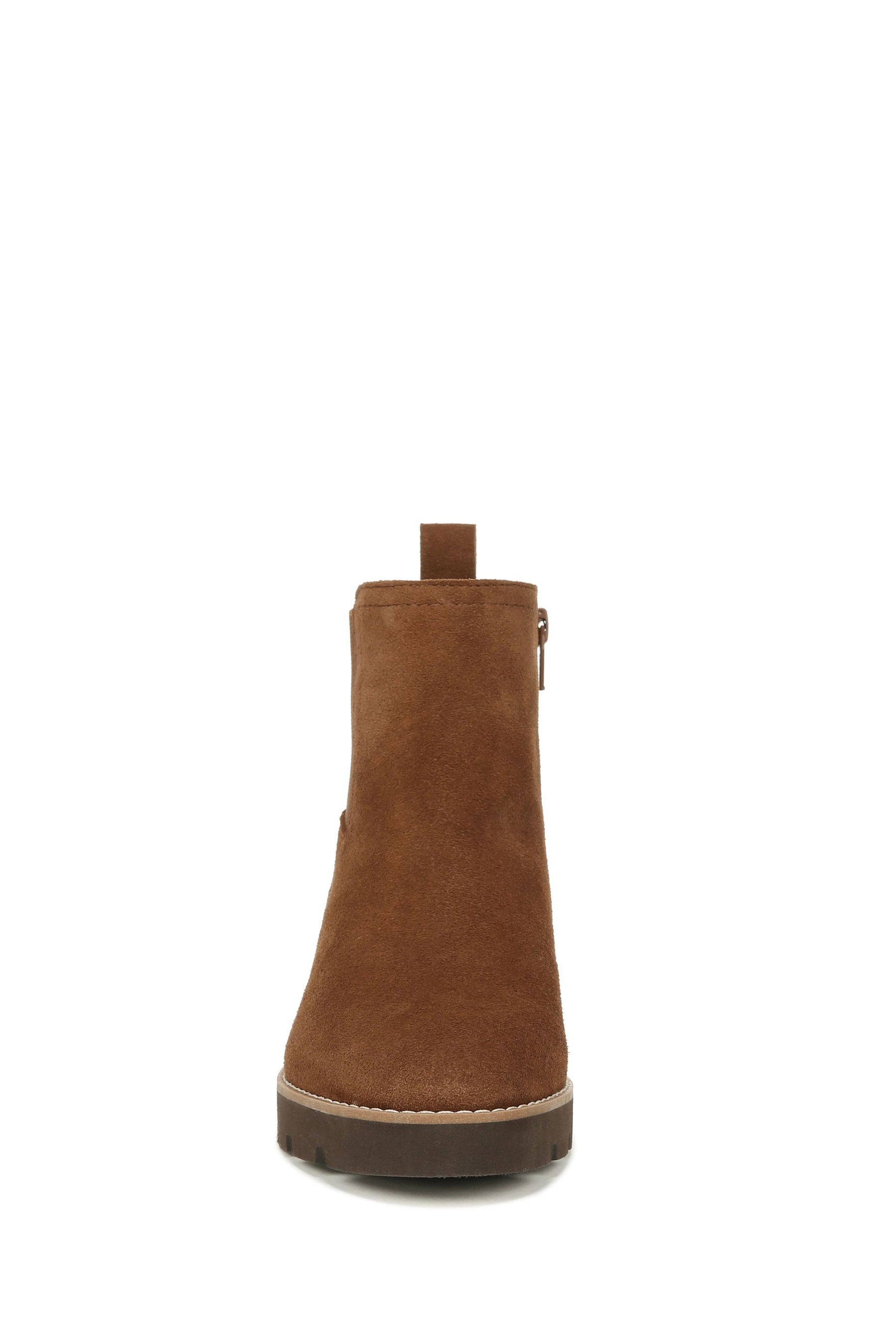 Vionic boots near me sales