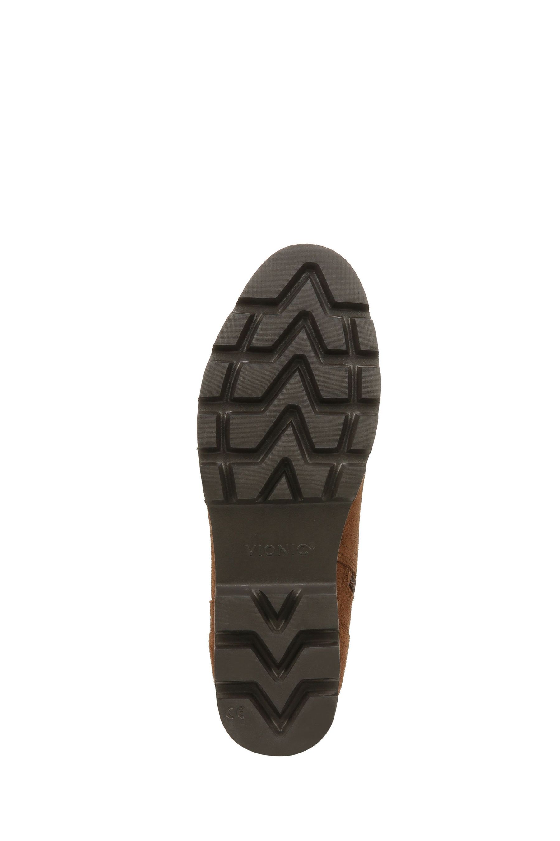 Vionic walking boots hot sale