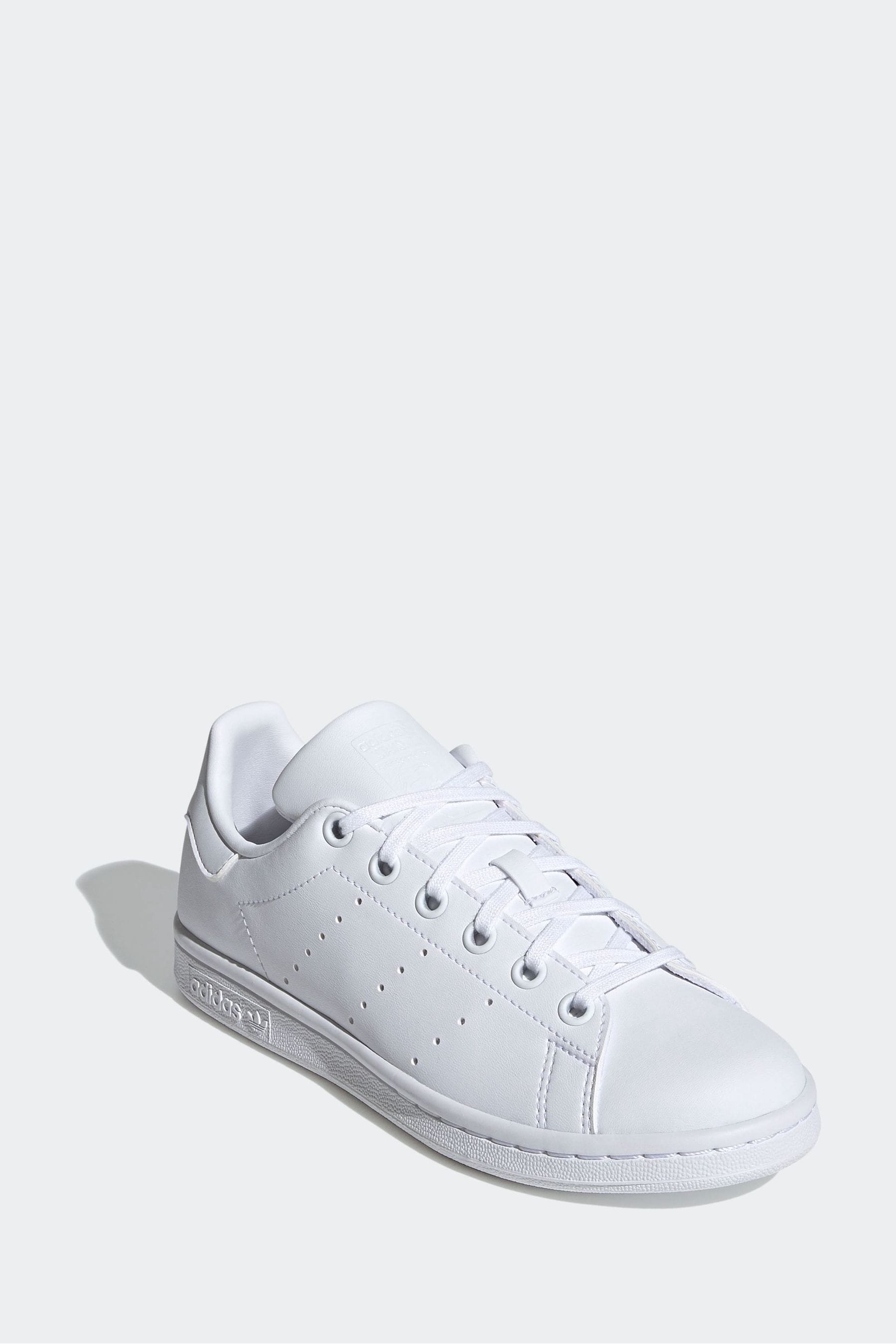 Stan smith hot sale junior 5.5