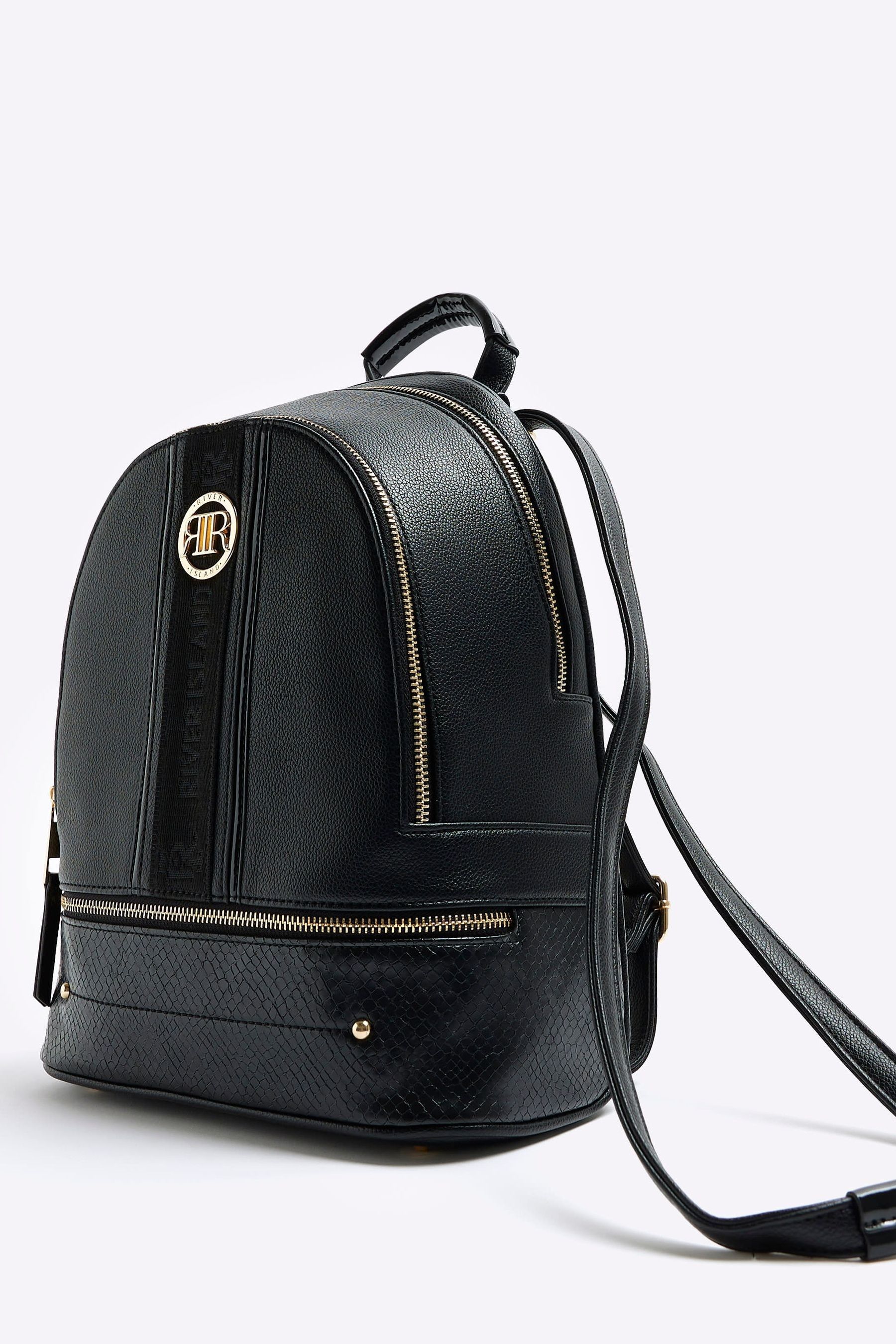 River 2025 island backpack