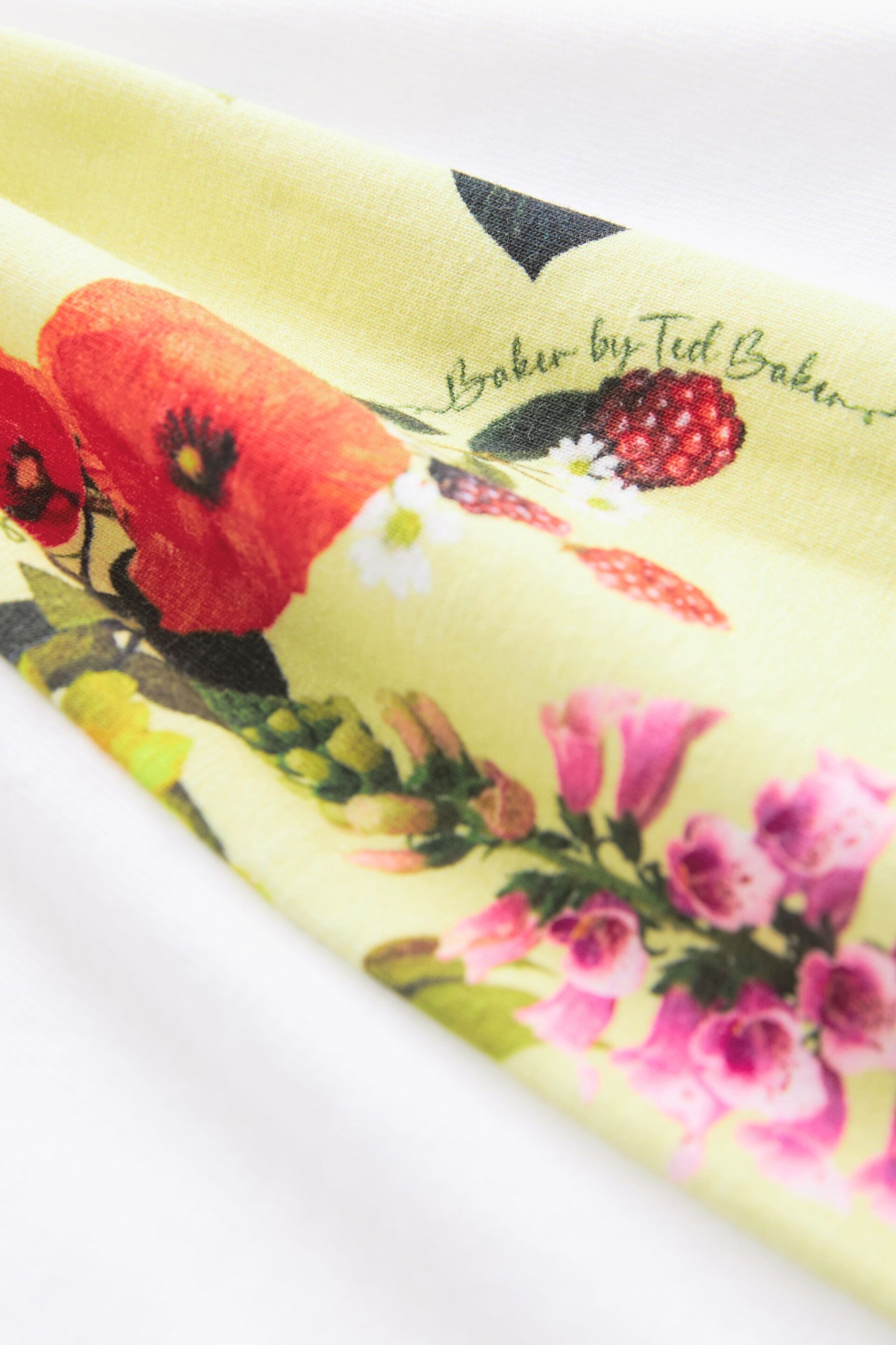 Baker by Ted Baker Yellow Floral T-Shirt And Leggings Set - Image 10 of 13