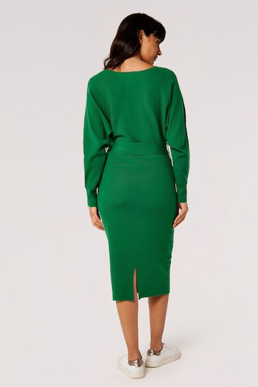 Apricot Green Batwing Knitted Midi Dress