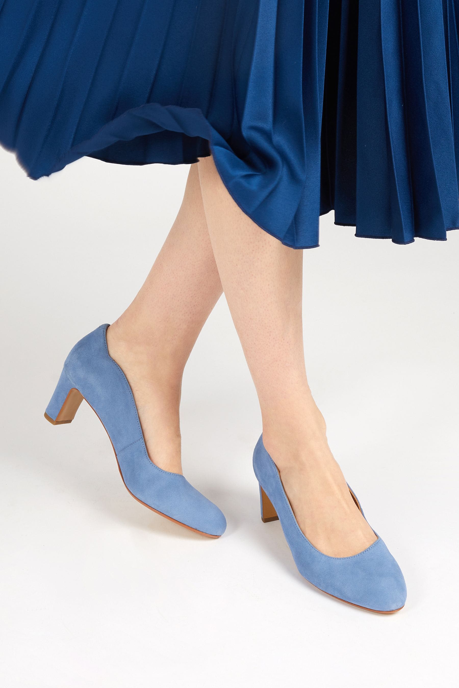 Blue leather court shoes store