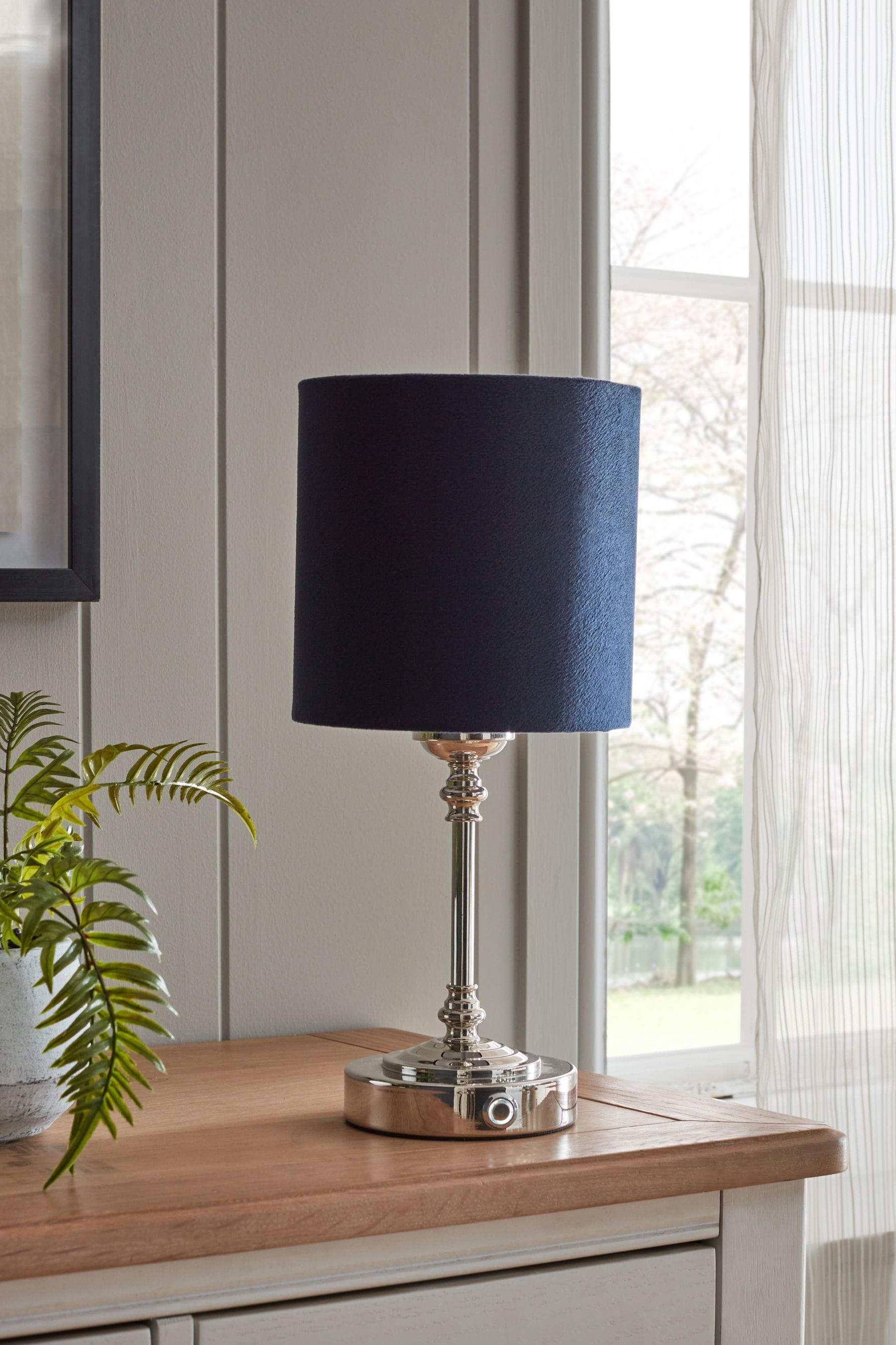 Burford discount table lamp