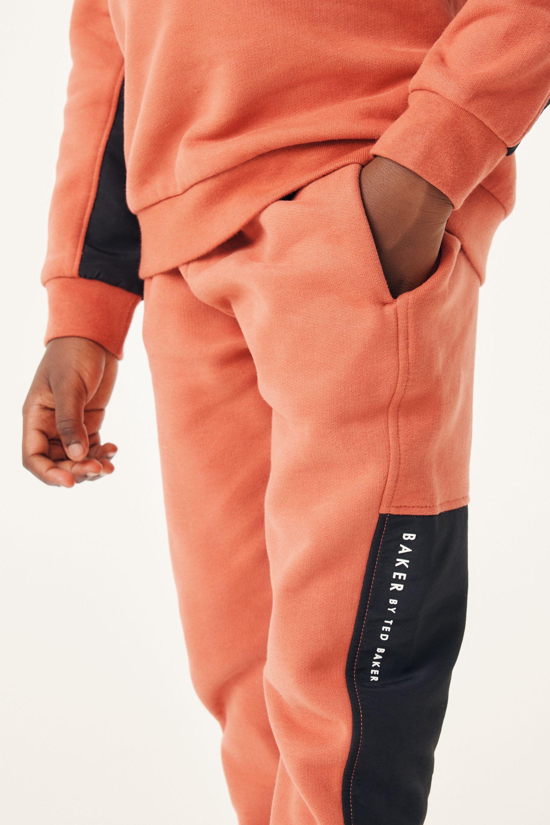 Jogging orange hotsell nike homme