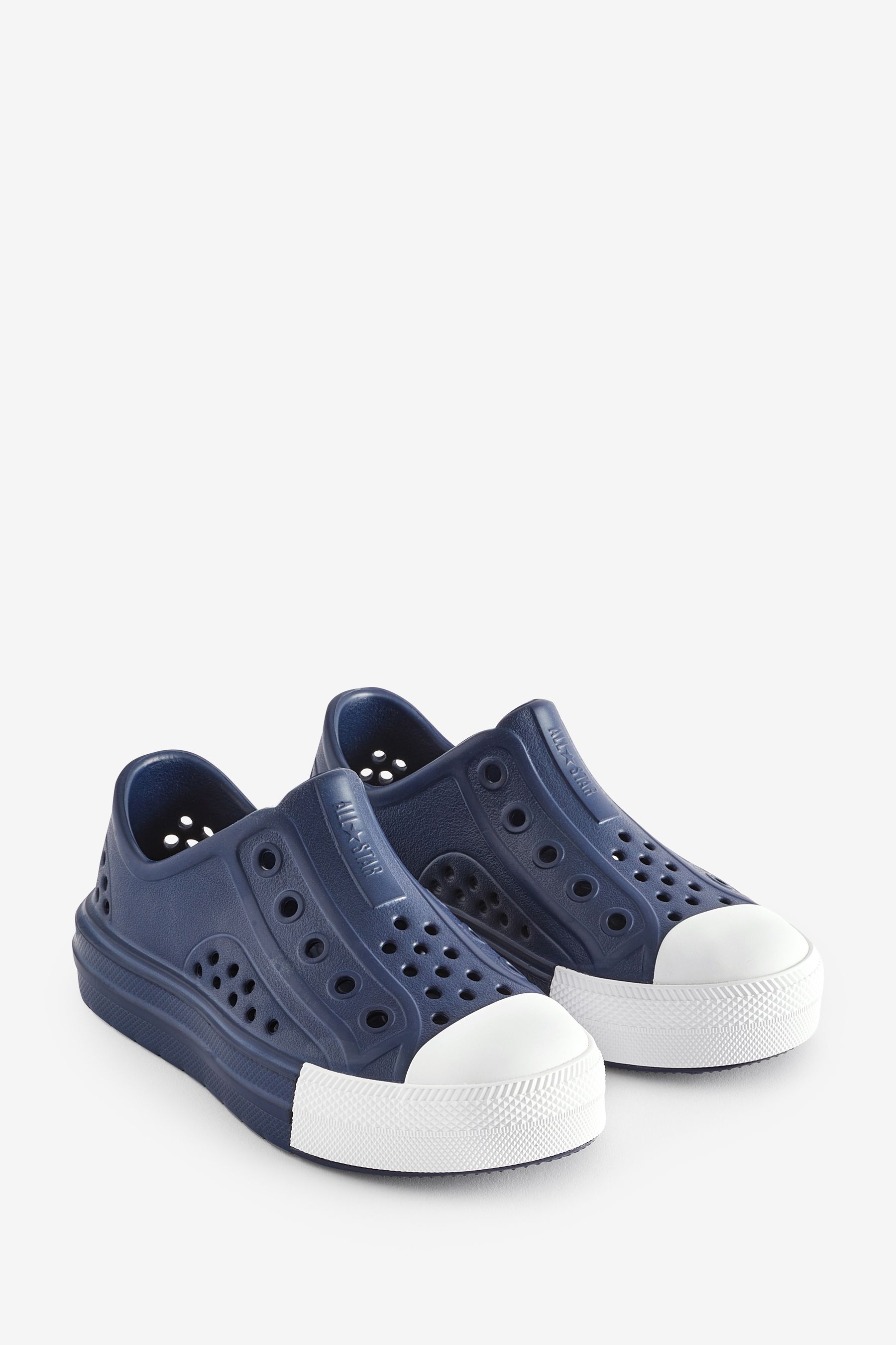 Converse toddler sandals top