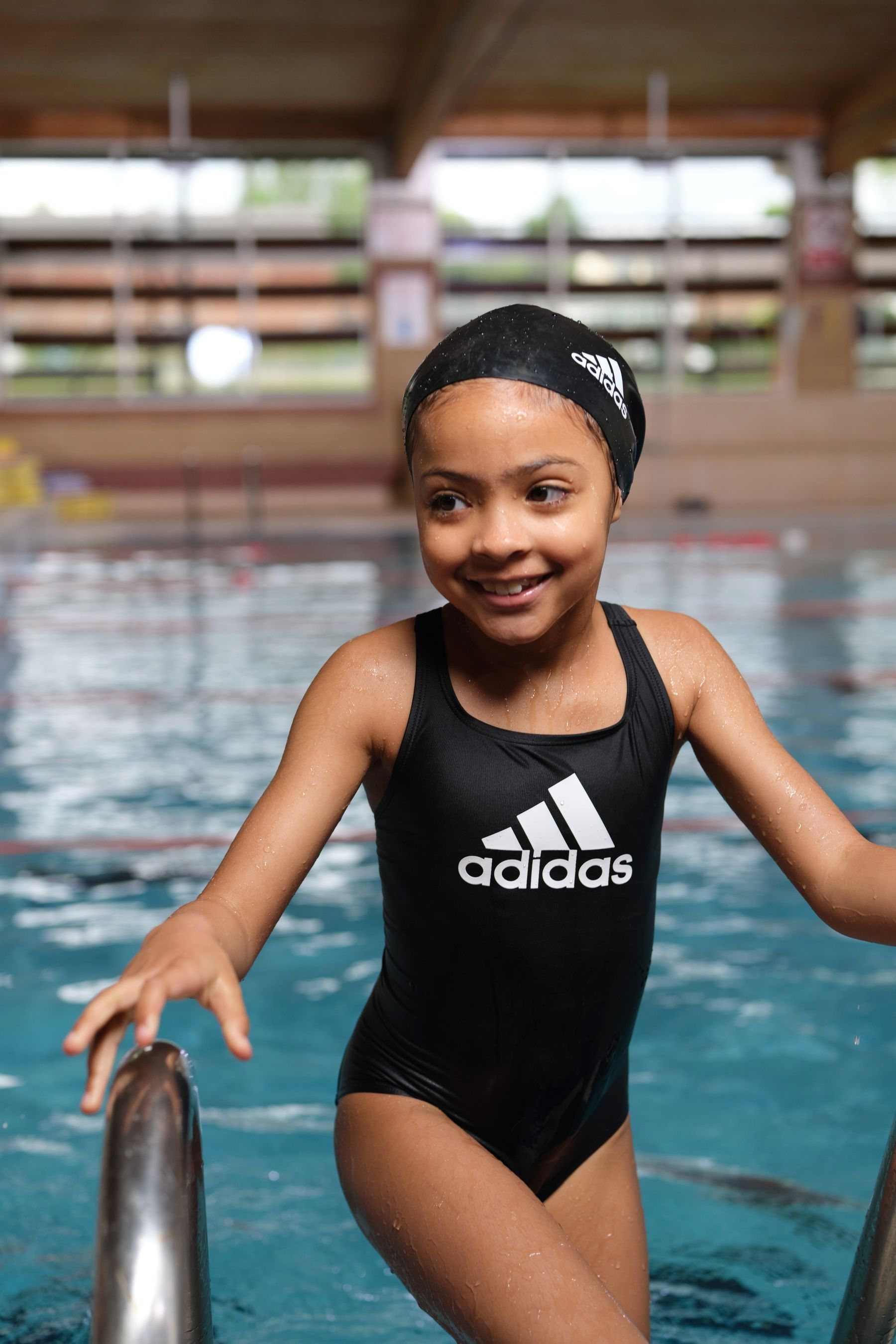 Adidas swimming cap top