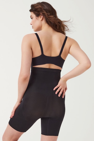 OnCore High-Waisted Mid-Thigh Short