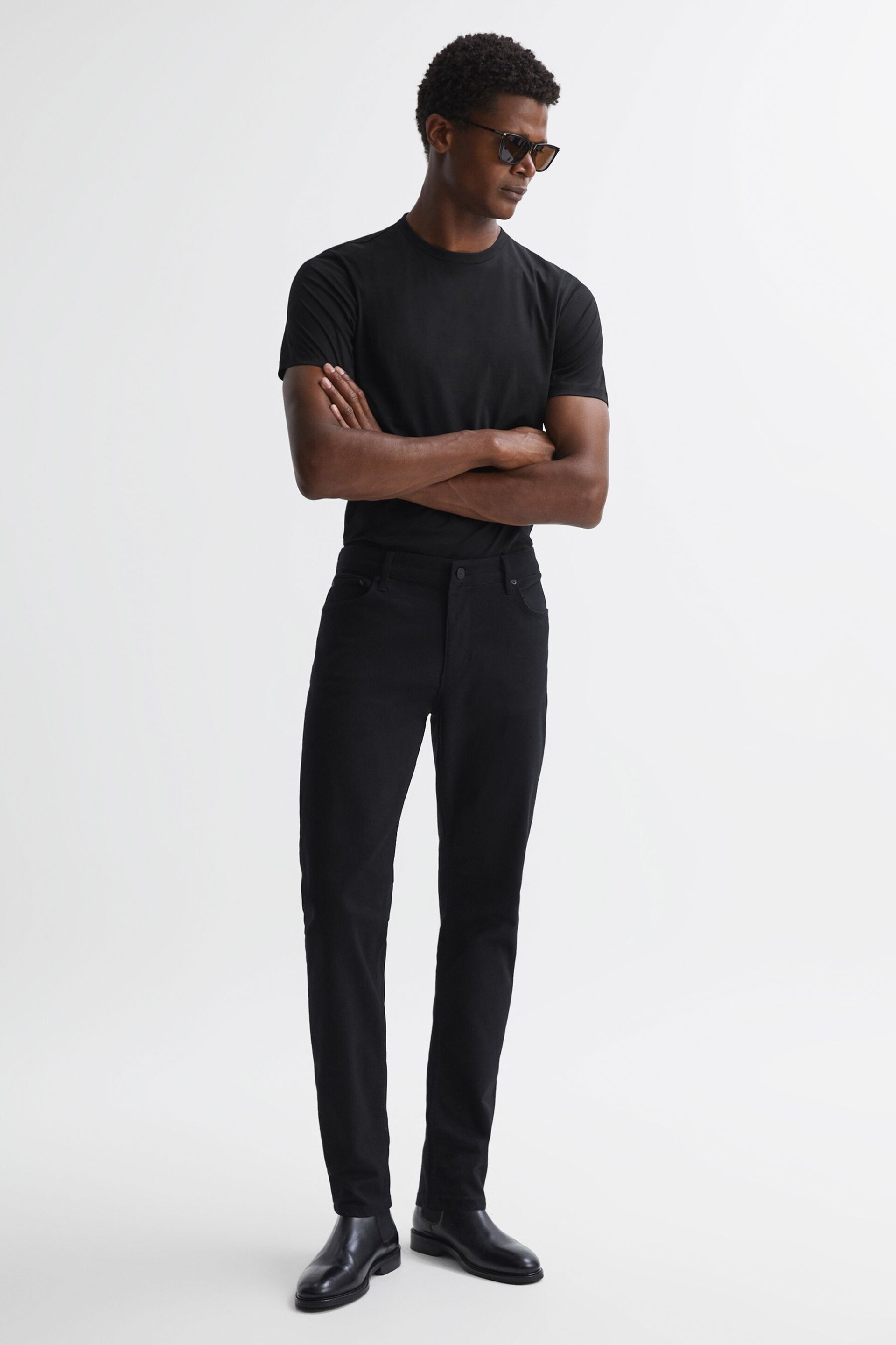 Reiss Black Capri Cotton Crew Neck T-Shirt - Image 5 of 5