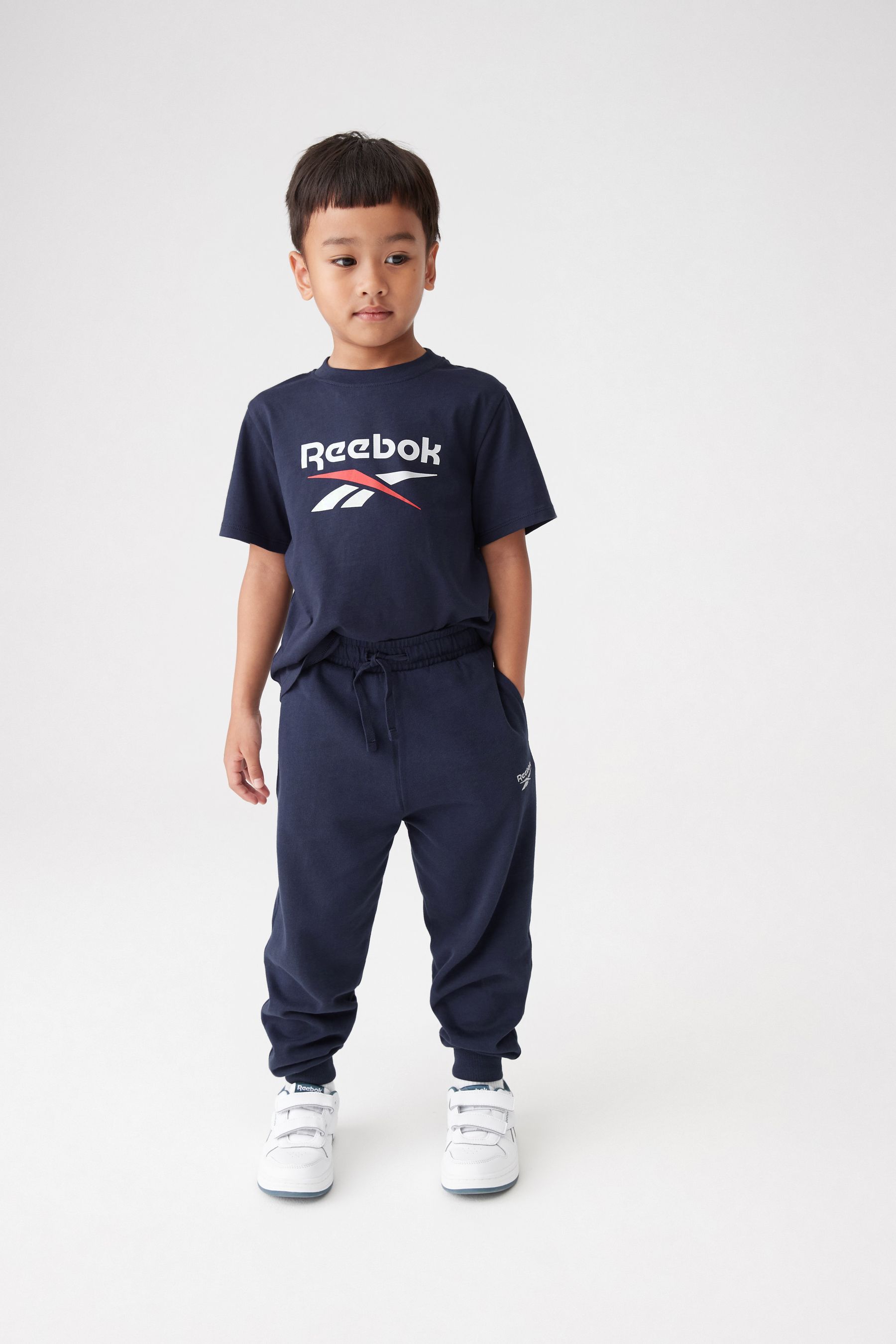 Sweat reebok 2025
