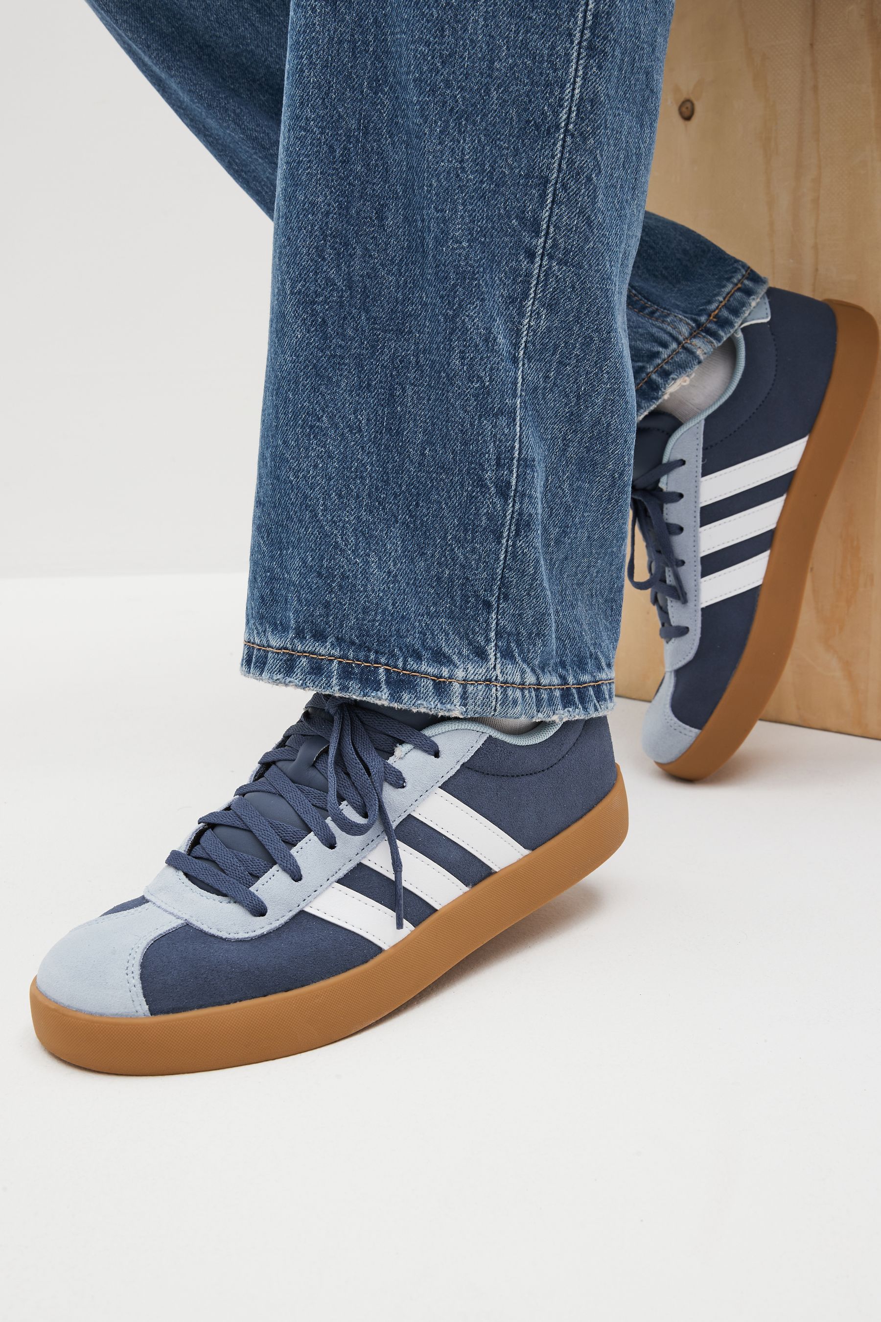 Adidas court blue discount
