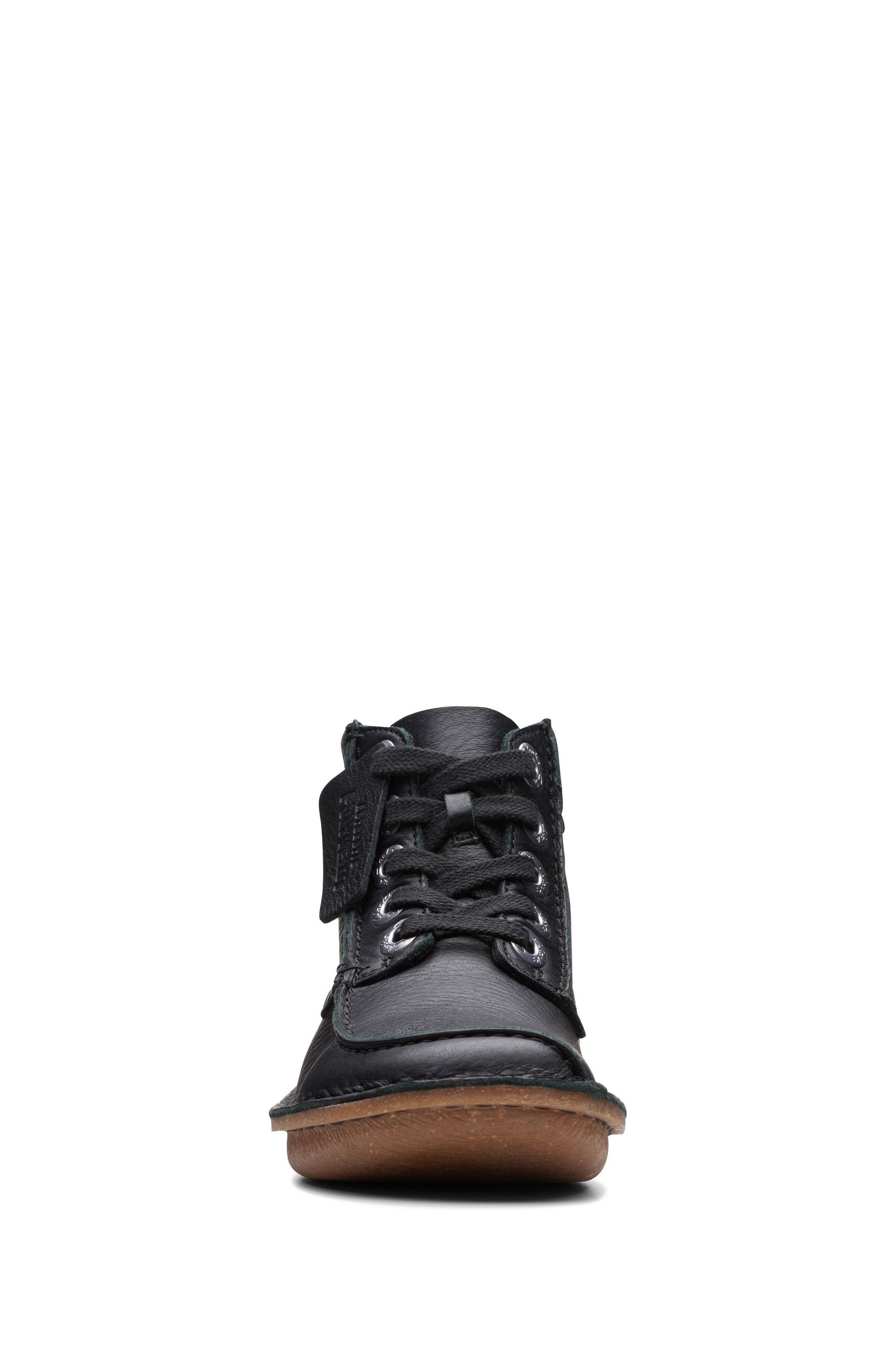 Clarks top cedar boots