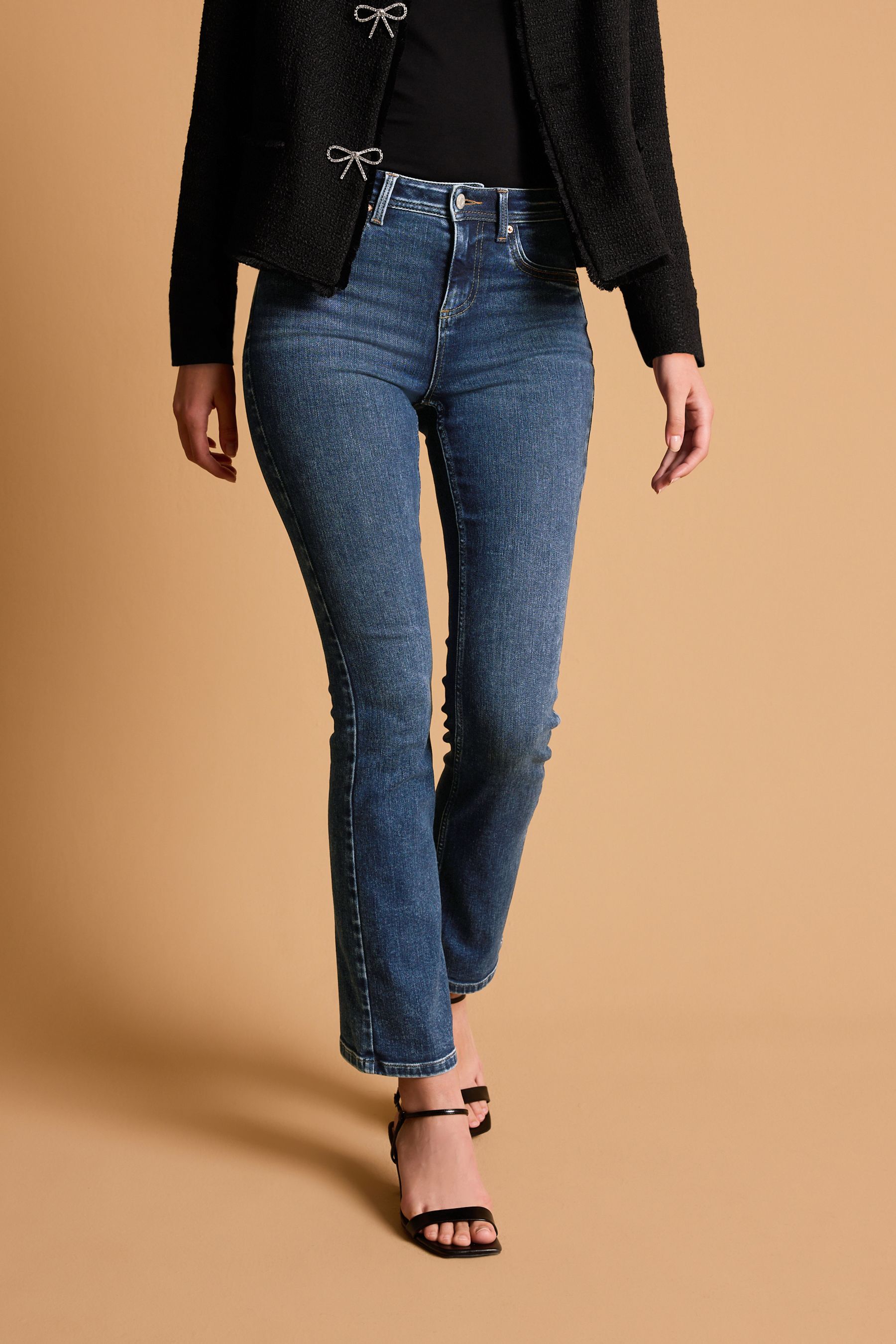 Petite bootcut jeans store