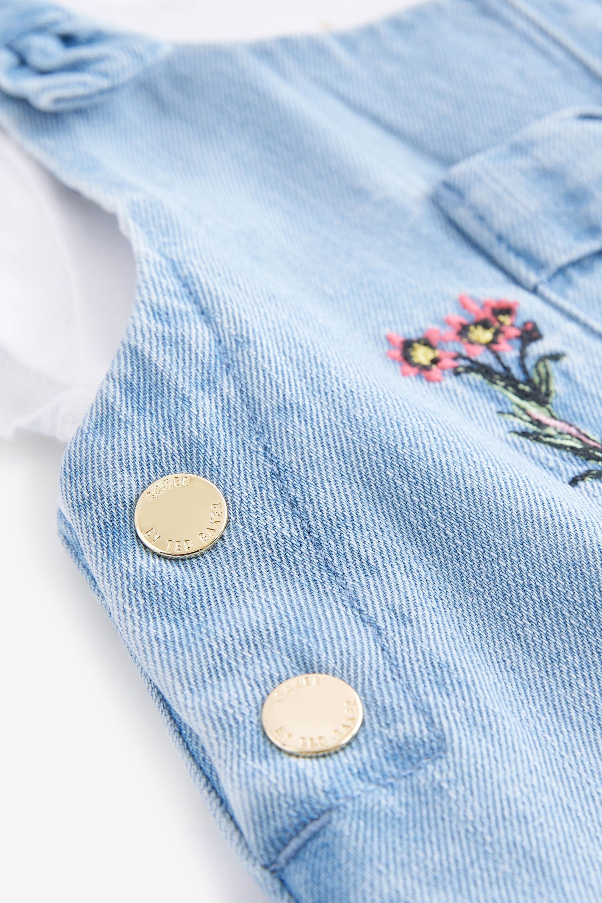 Baker by Ted Baker T-Shirt And Embroidered Denim Dungarees Set - Image 12 of 13