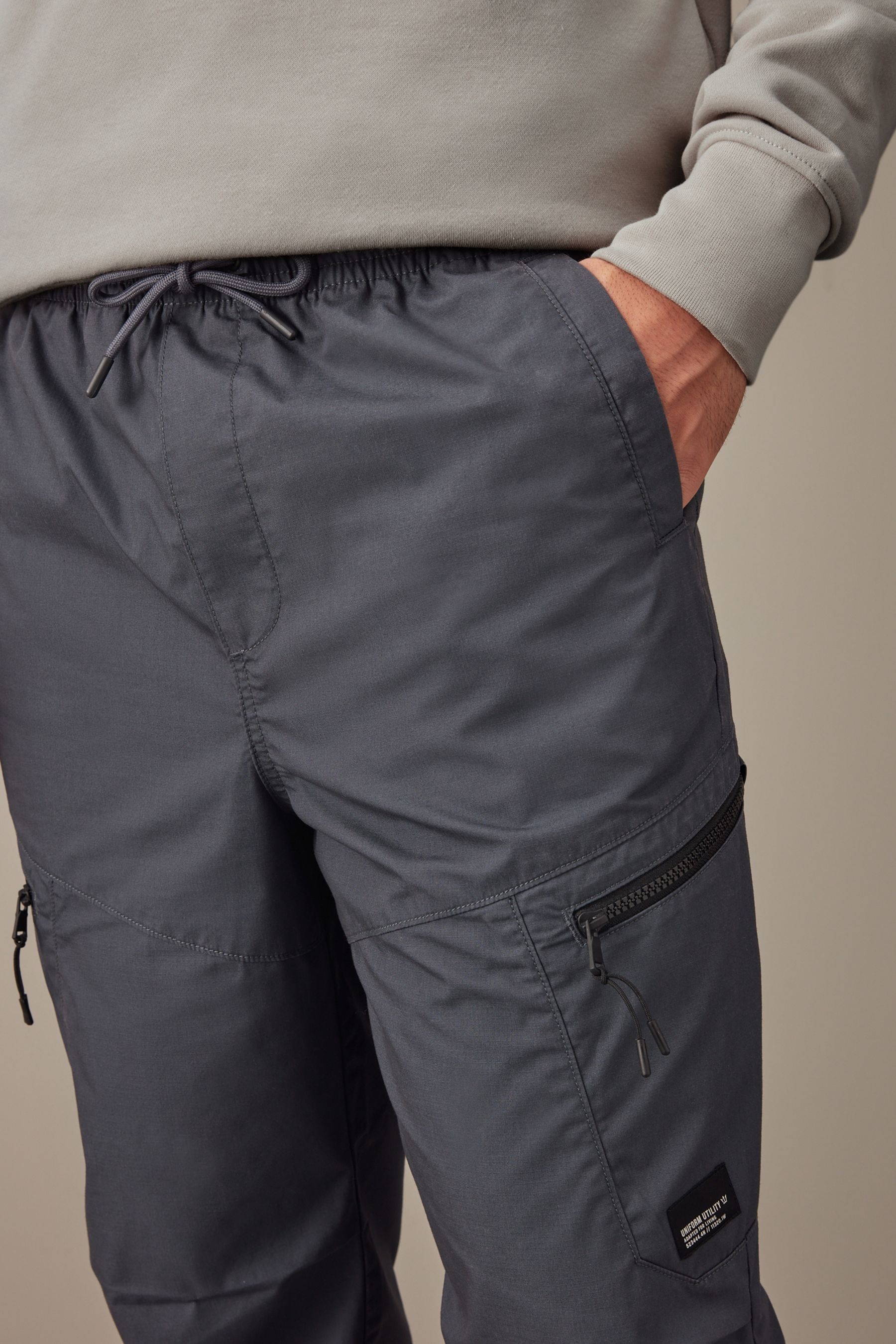 Uo cargo trousers 2025