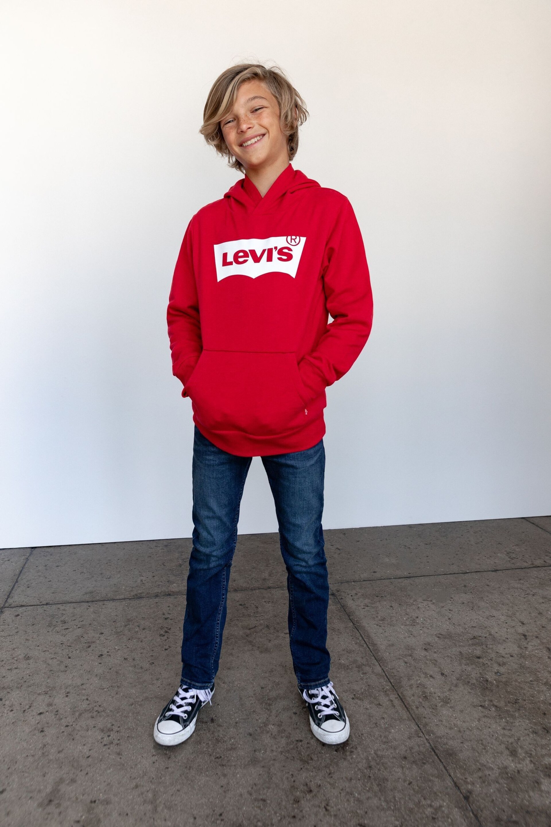 Levi's® Red Batwing Logo Hoodie - Image 3 of 8