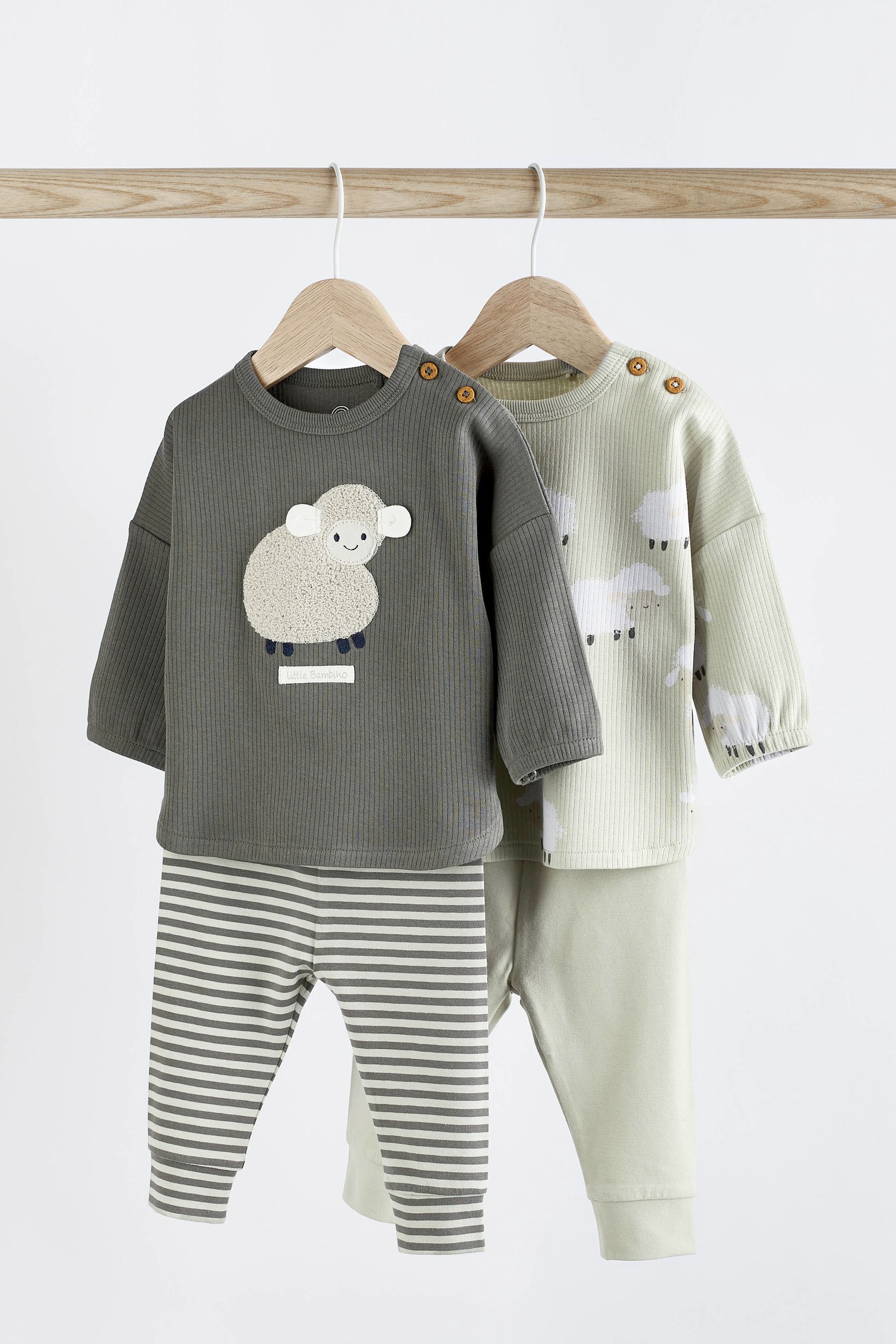 Acheter Mouton monochrome Ensemble 4 pieces t shirt et legging bebe 0 mois 2 ans from Next Luxembourg